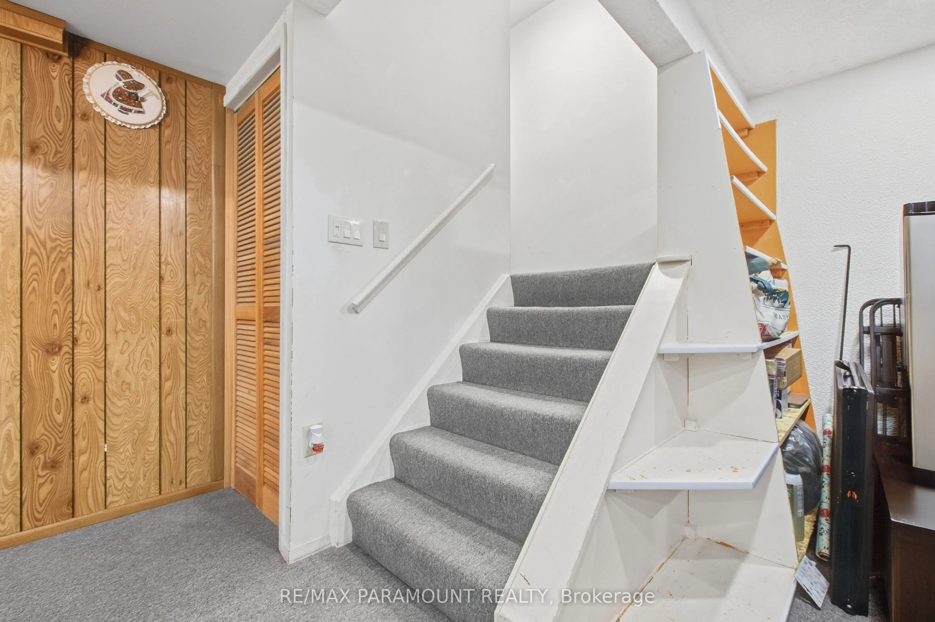 16 Gleneaden Court