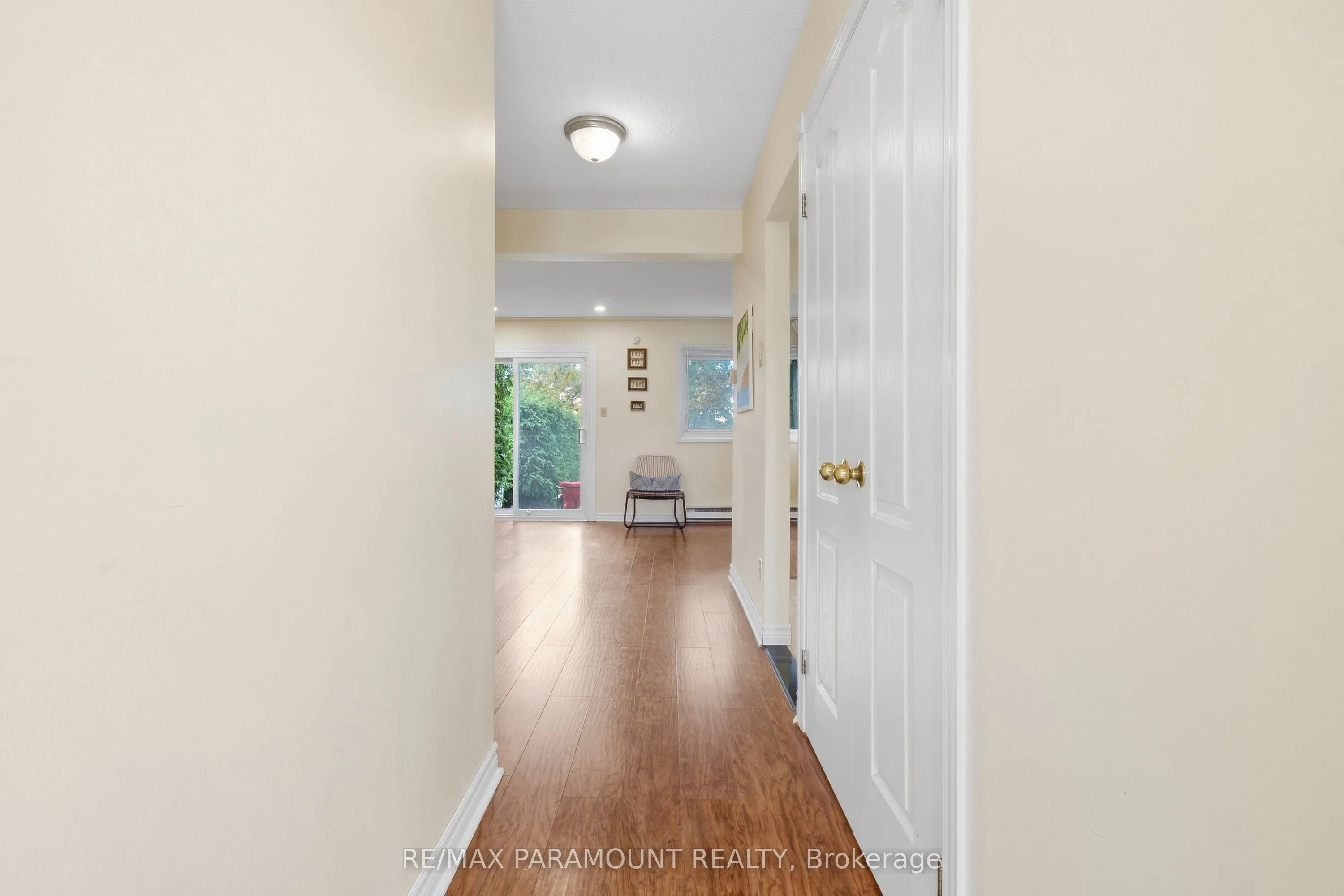 16 Gleneaden Court