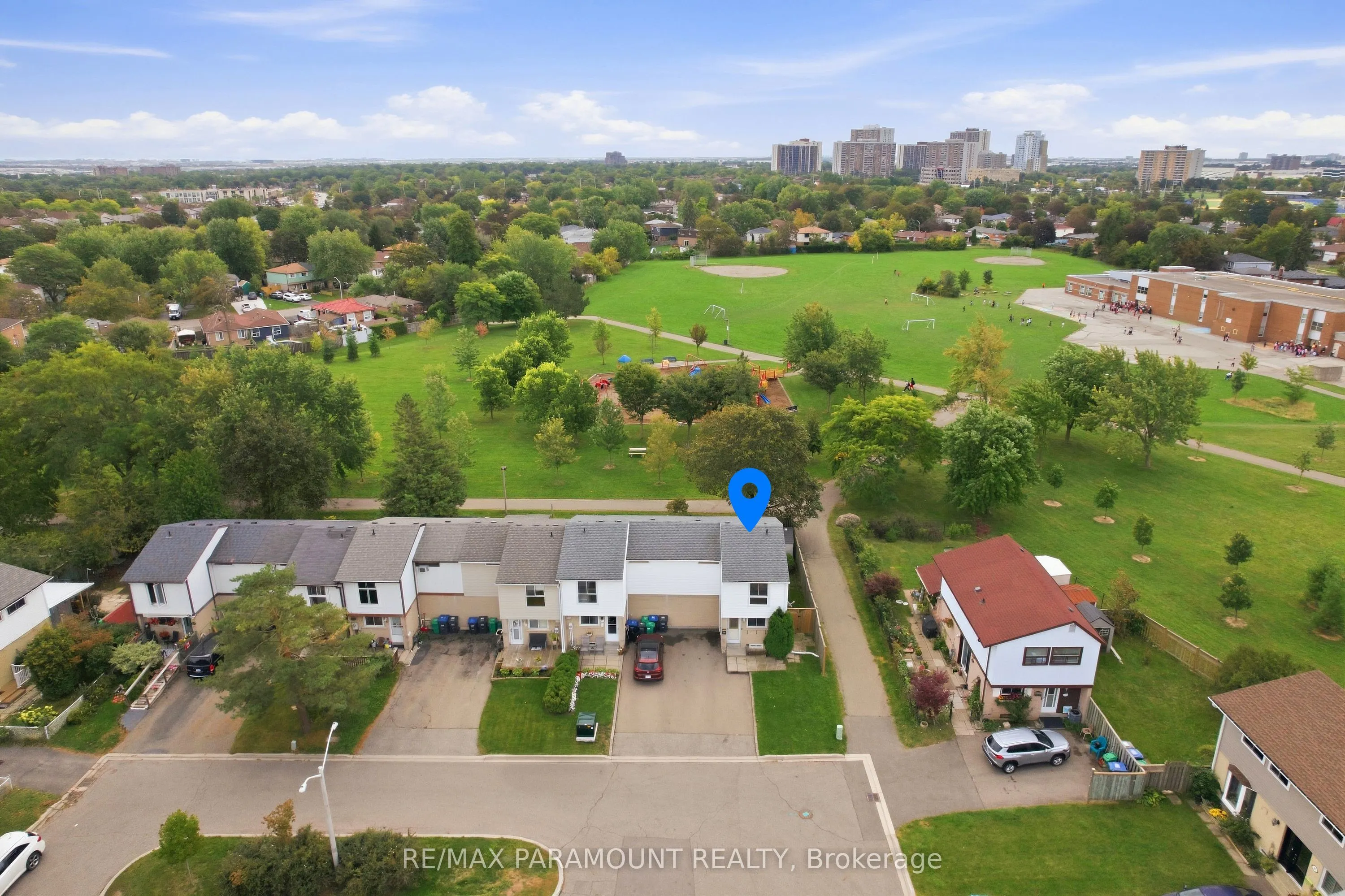 16 Gleneaden Court
