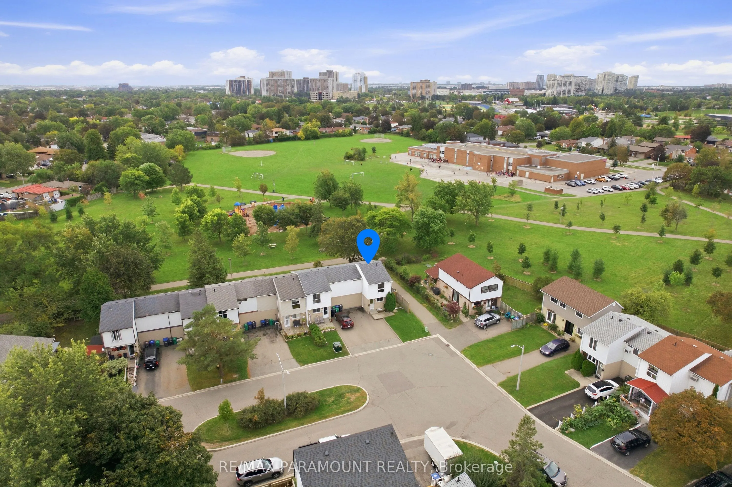 16 Gleneaden Court