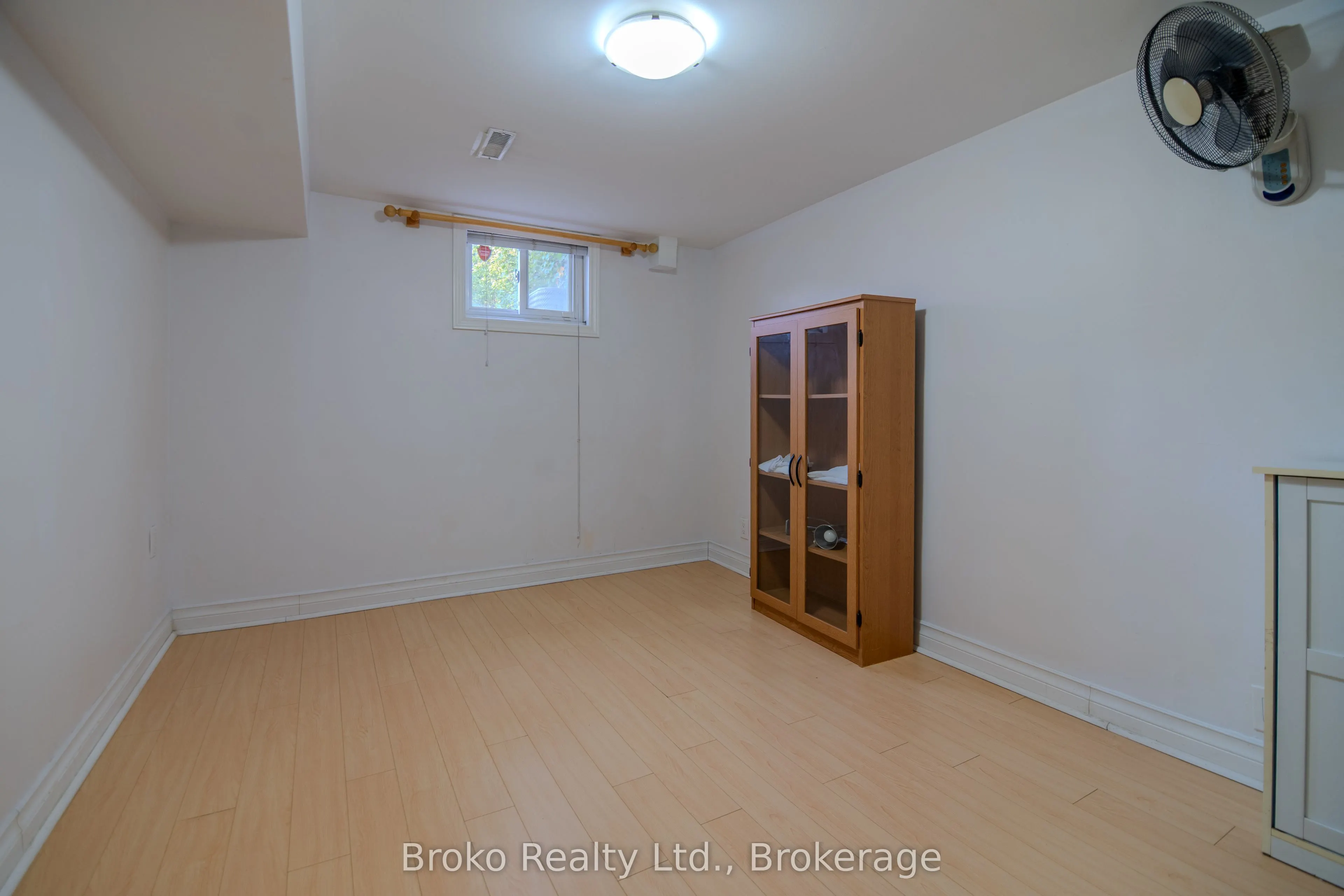 7782 Kittridge Drive