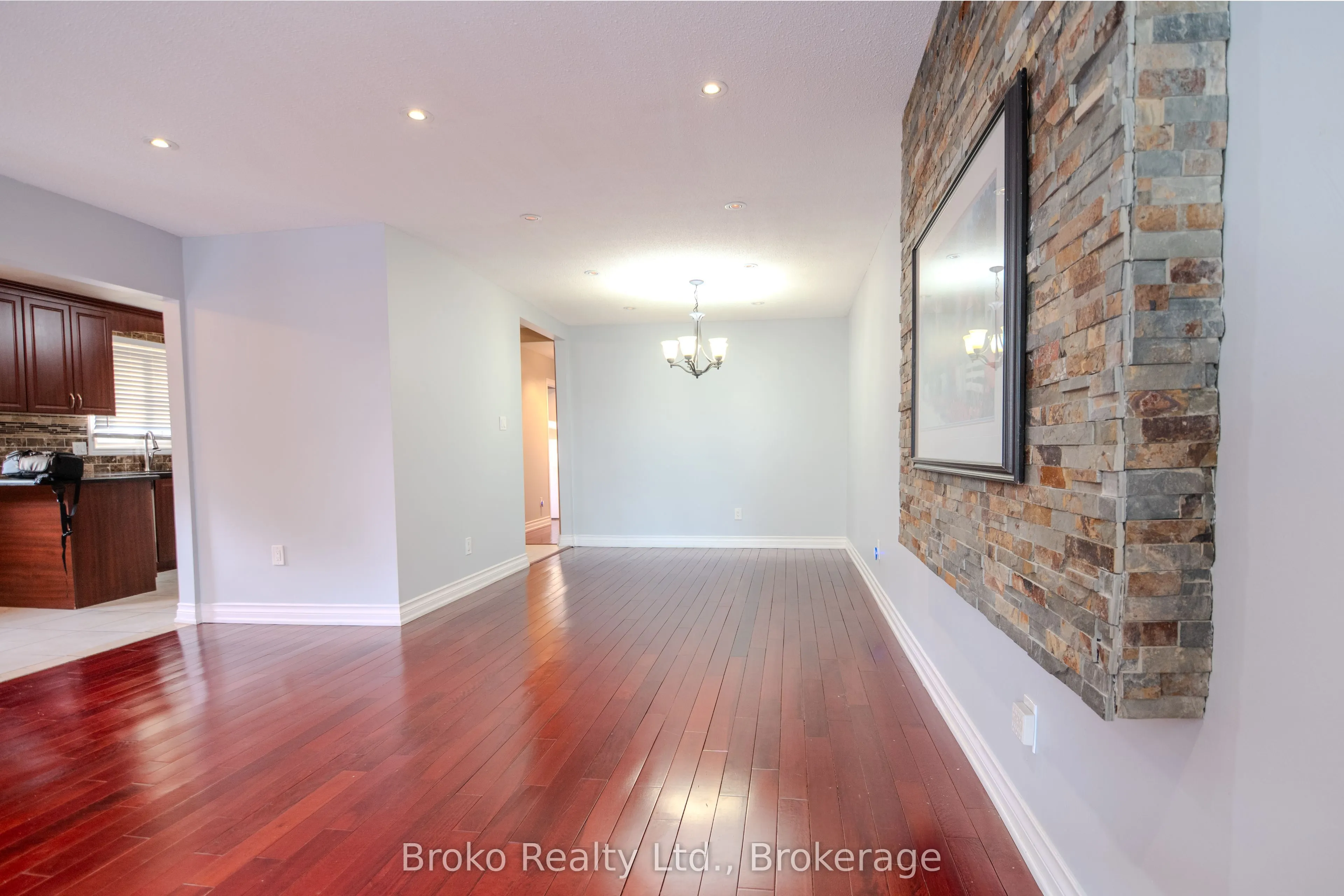 7782 Kittridge Drive