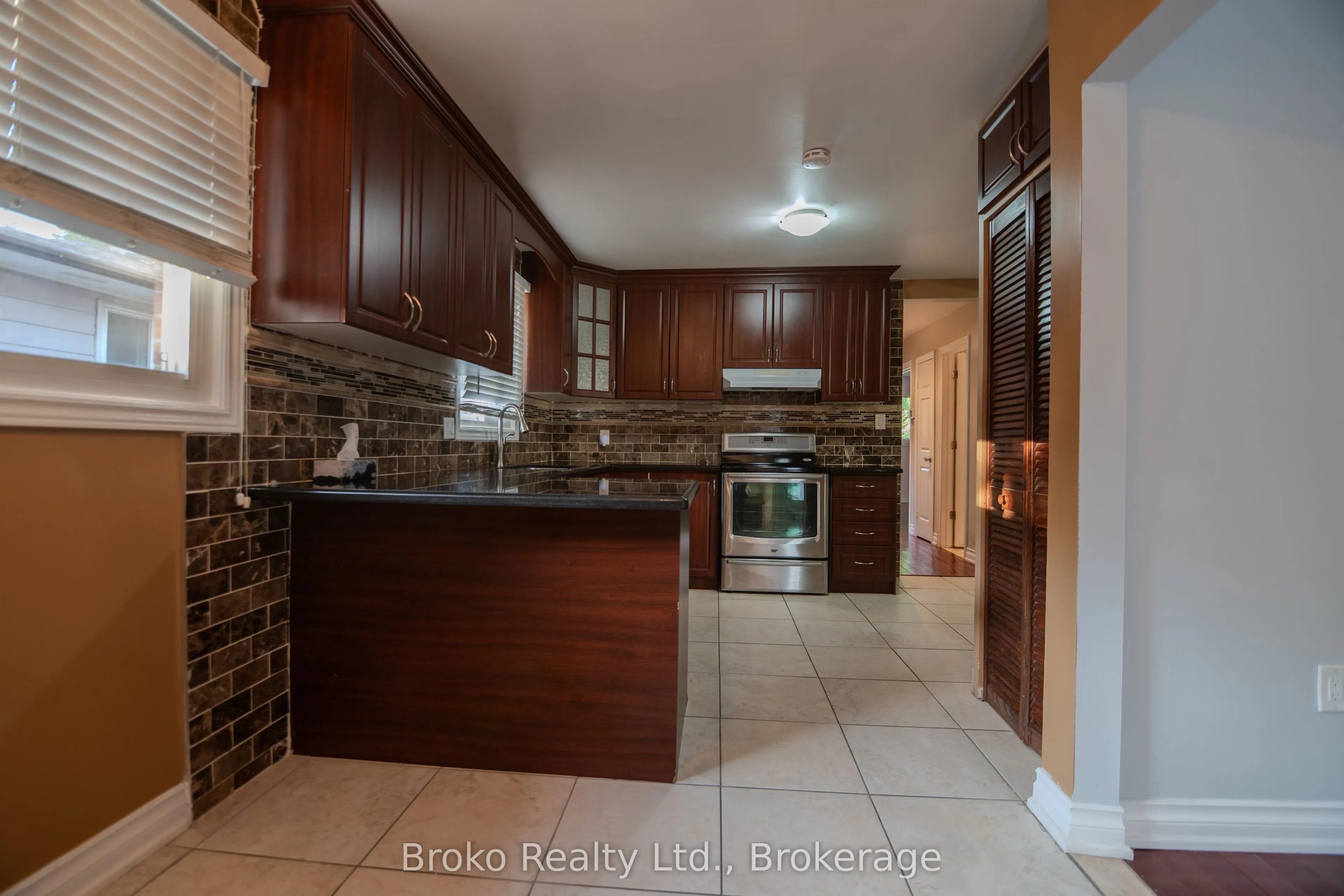 7782 Kittridge Drive