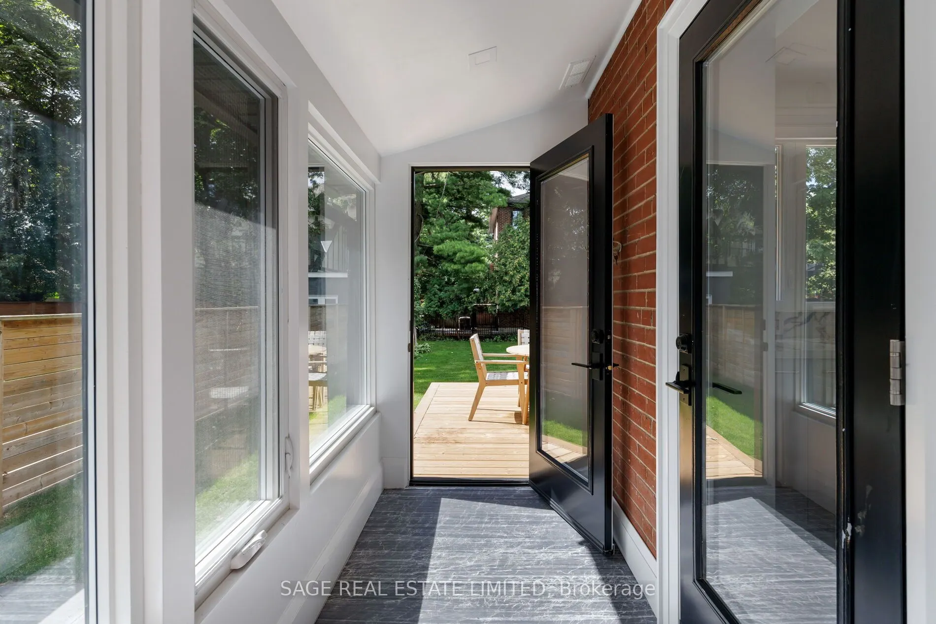 872 Royal York Road