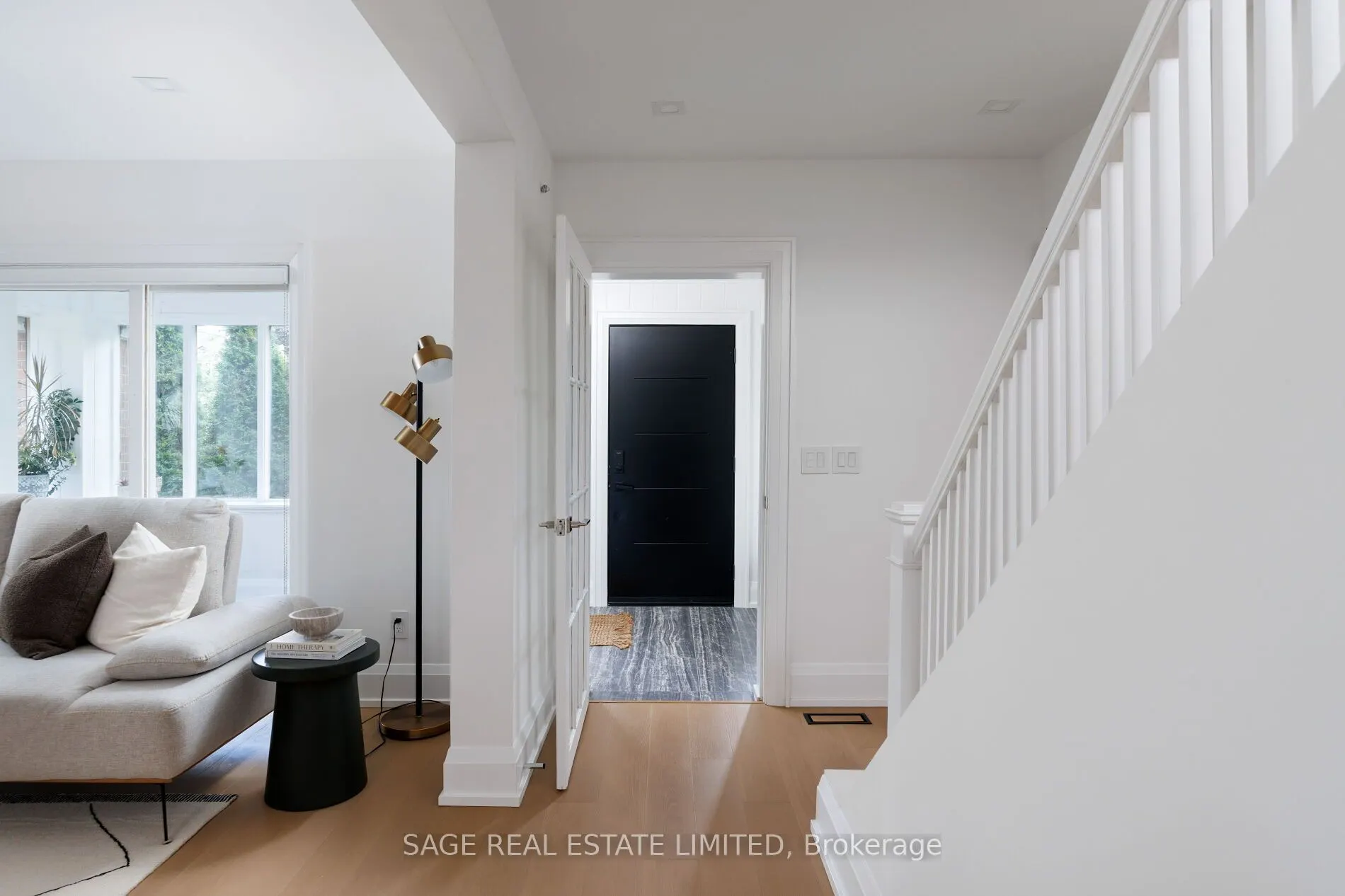 872 Royal York Road