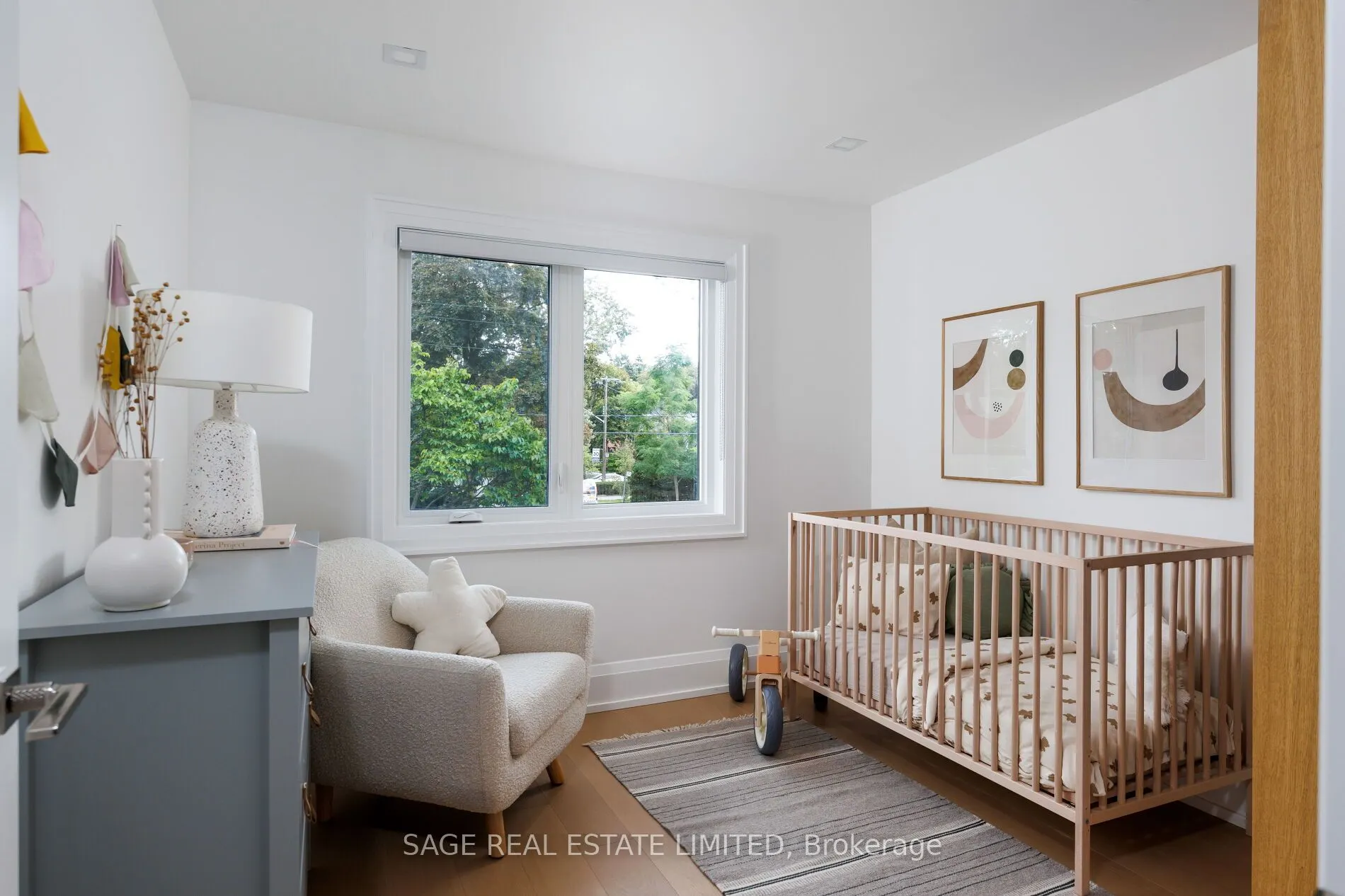 872 Royal York Road