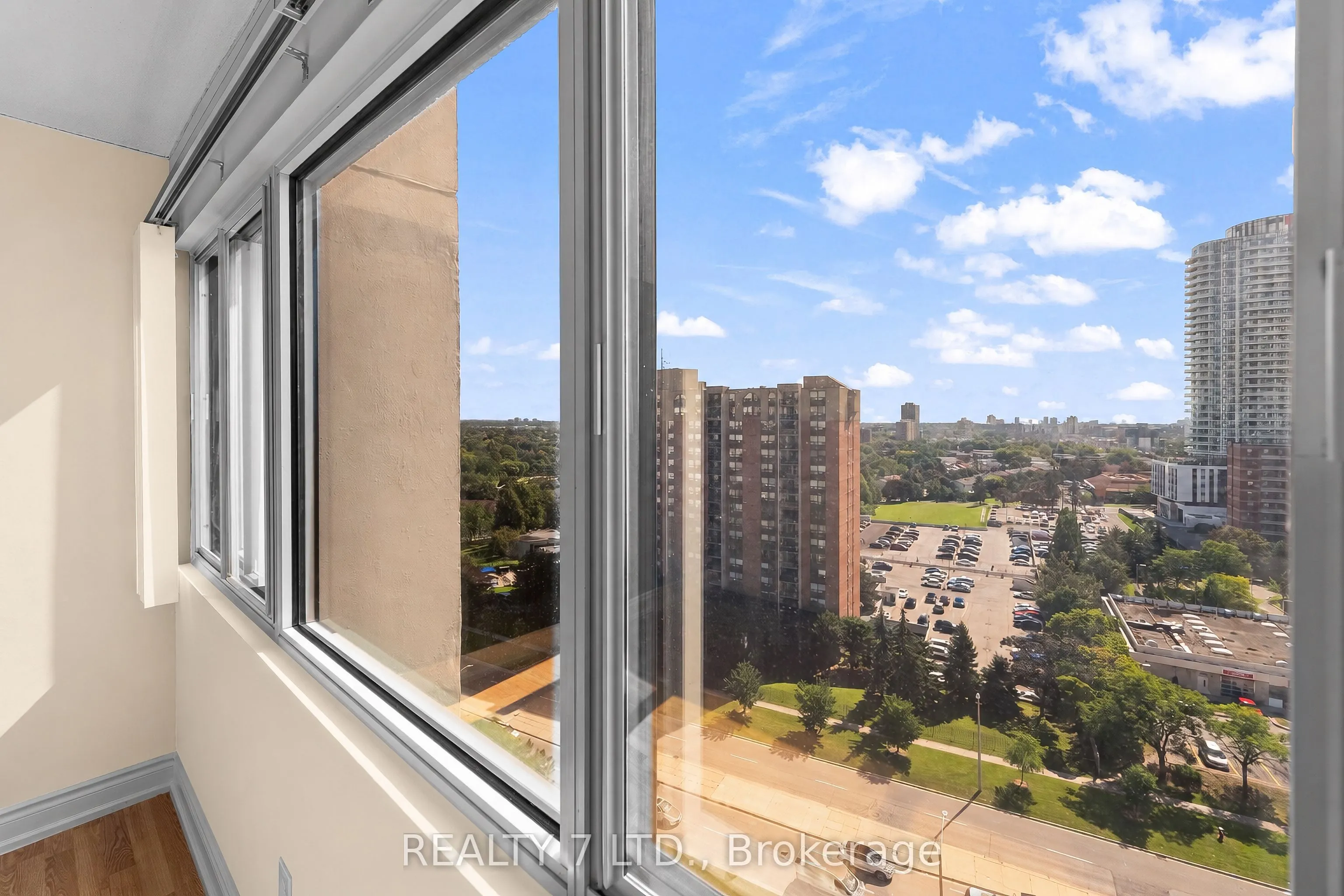 50 ELM Drive E #1507