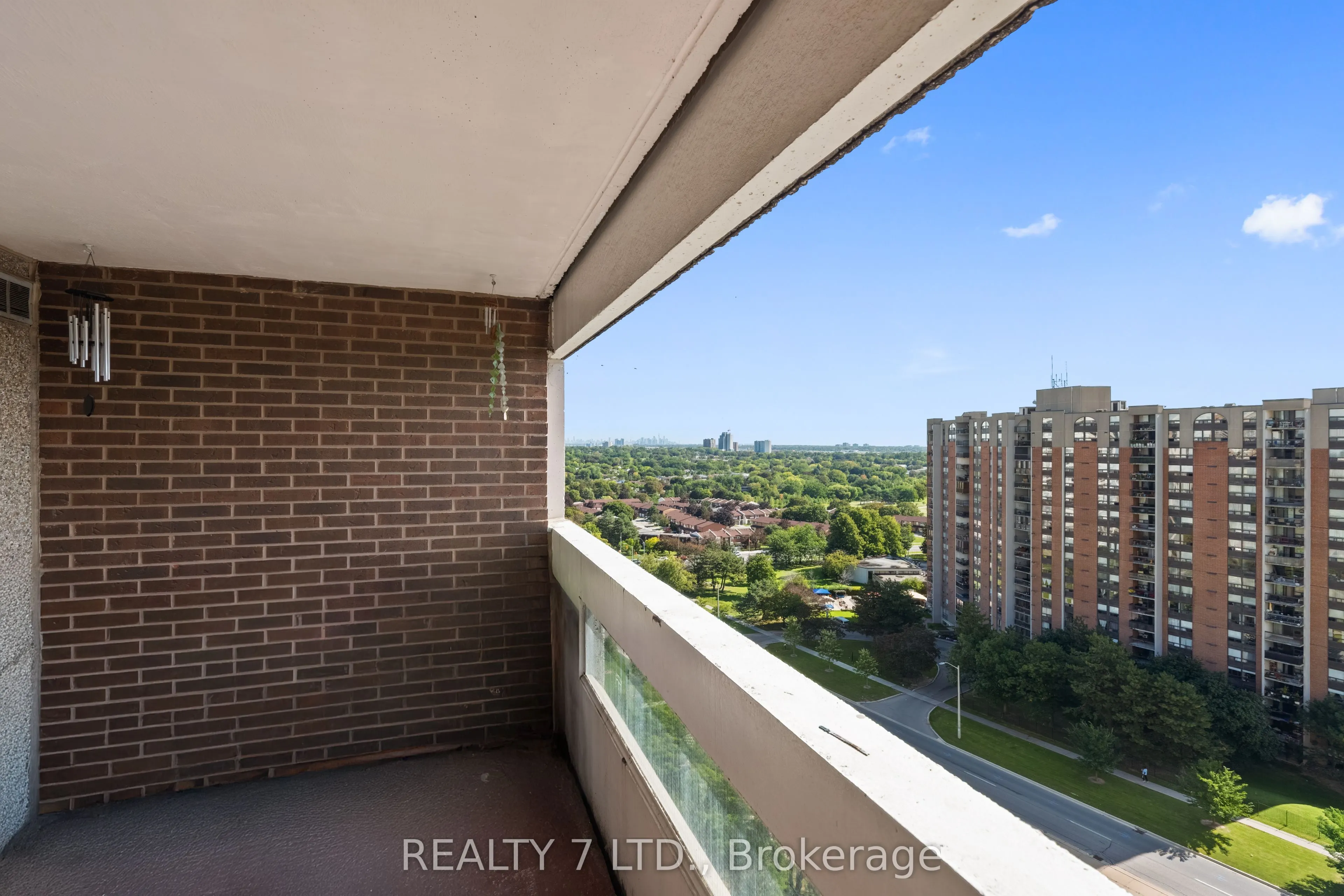 50 ELM Drive E #1507