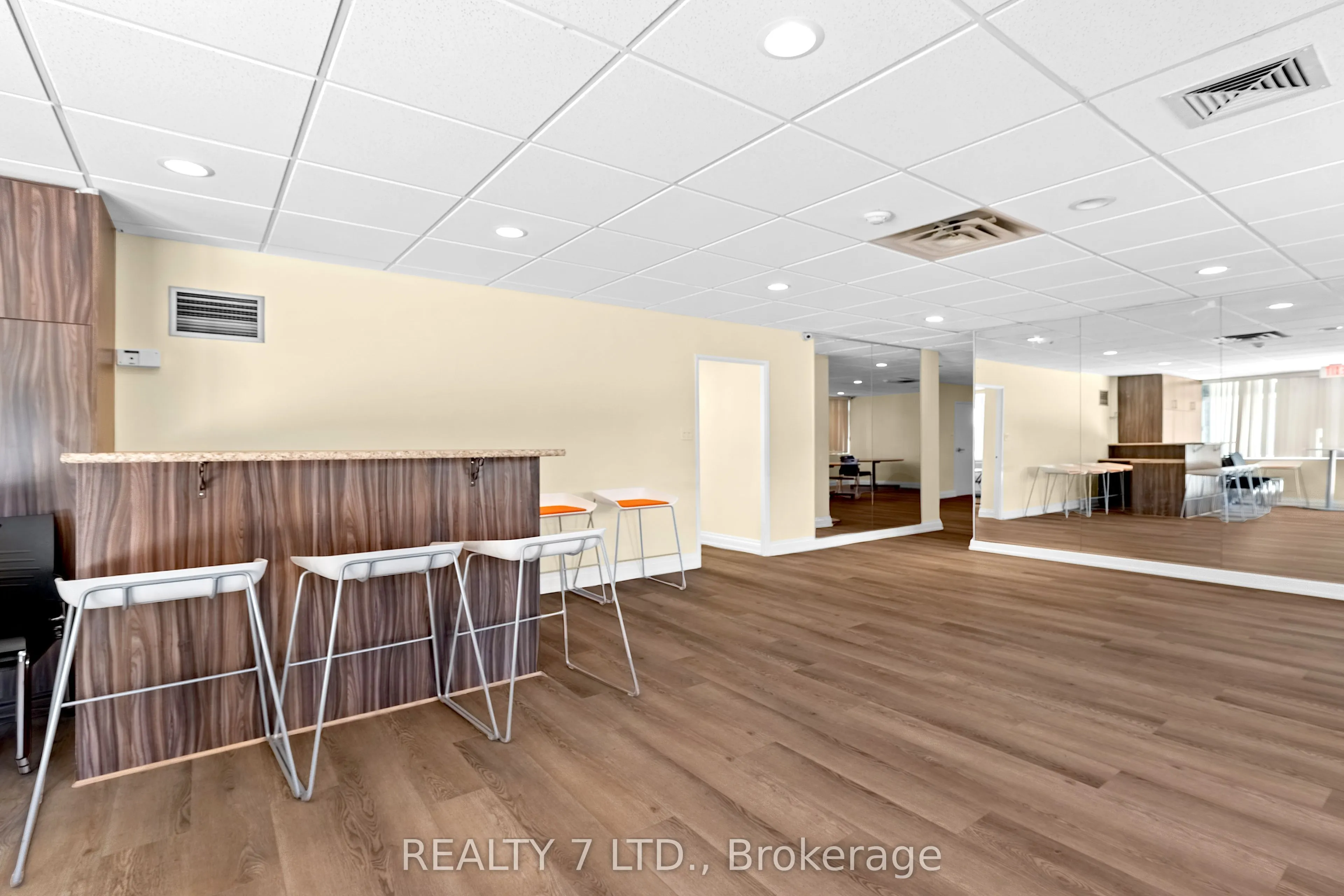 50 ELM Drive E #1507