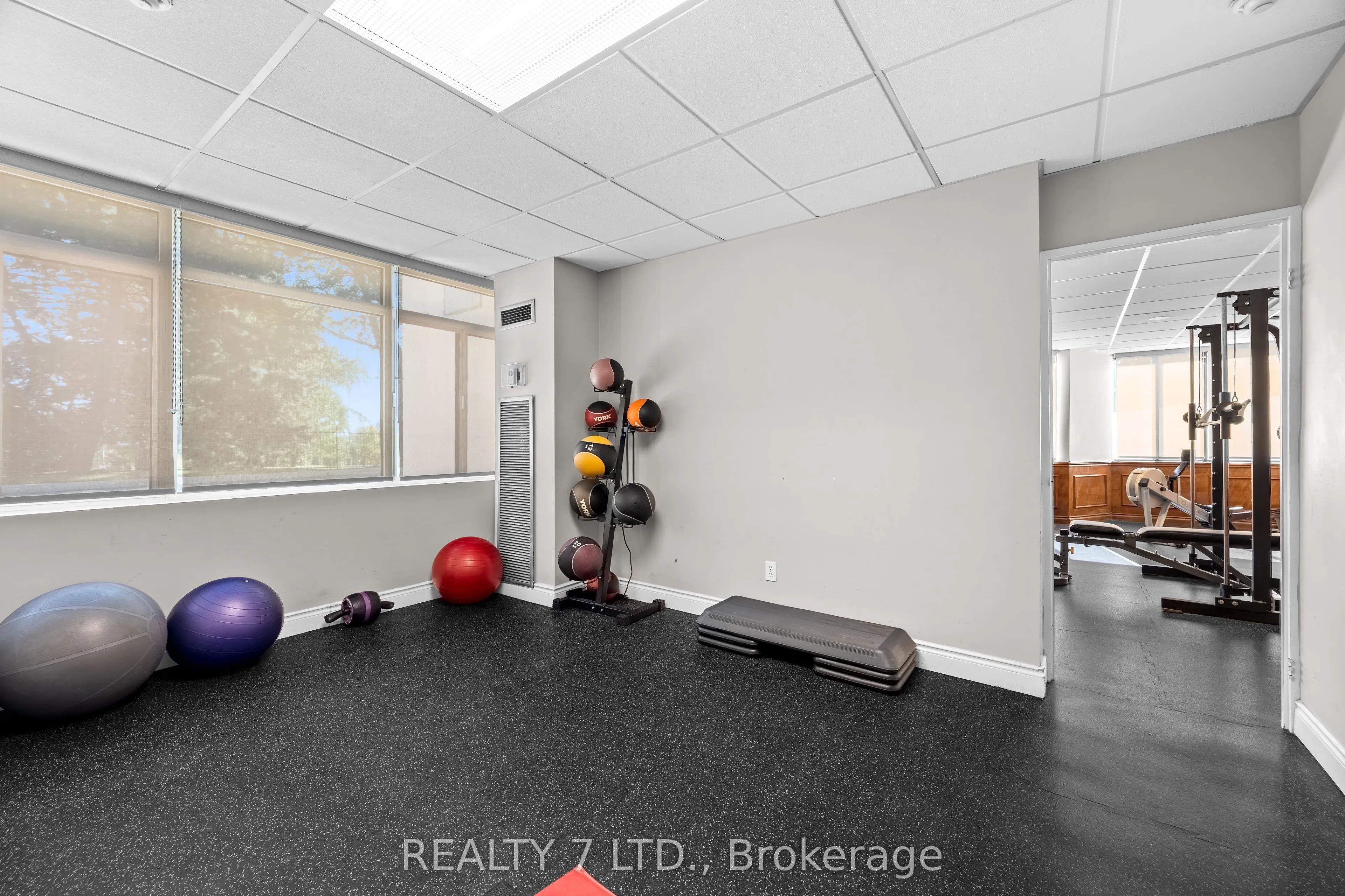 50 ELM Drive E #1507