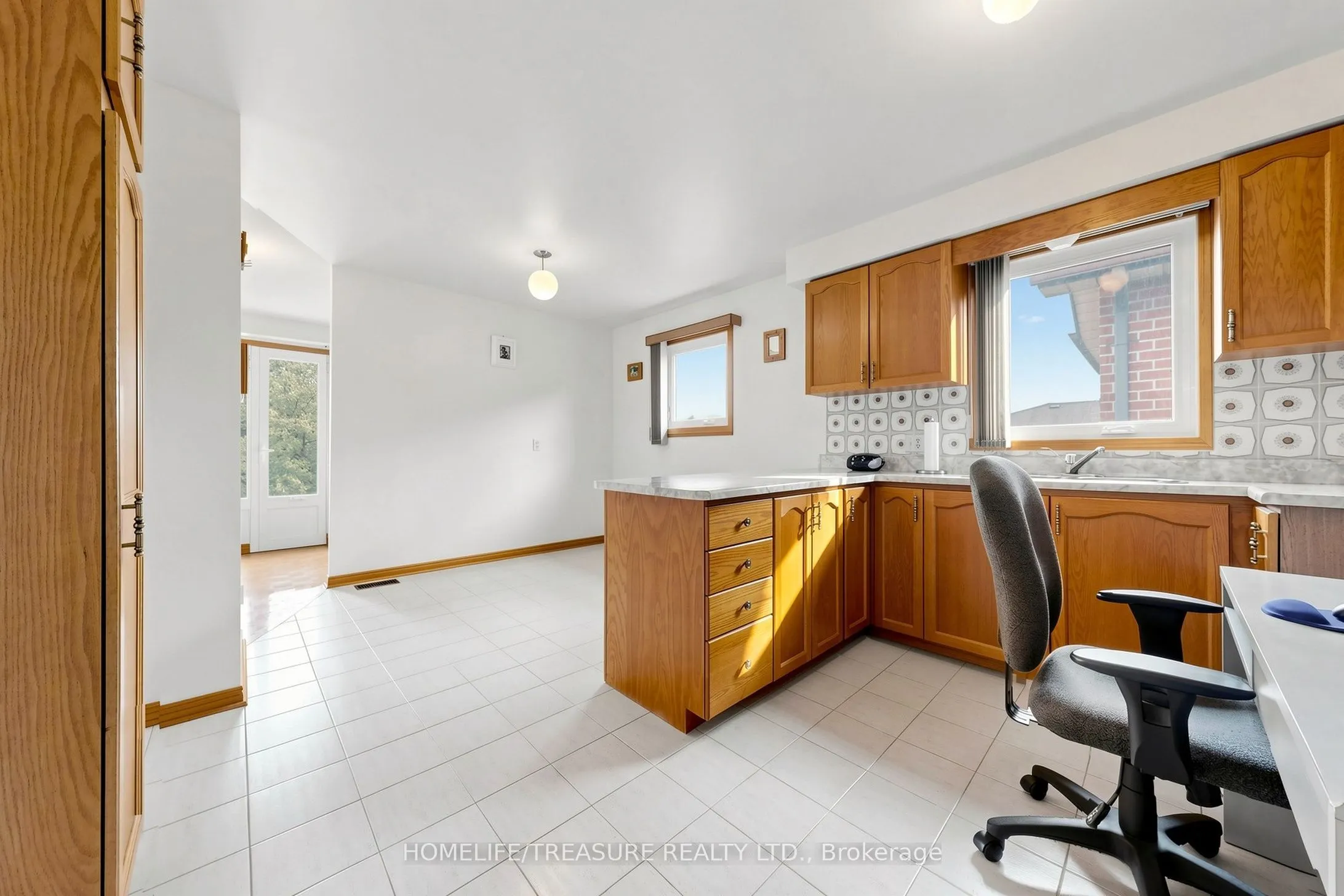 4304 Curia Crescent