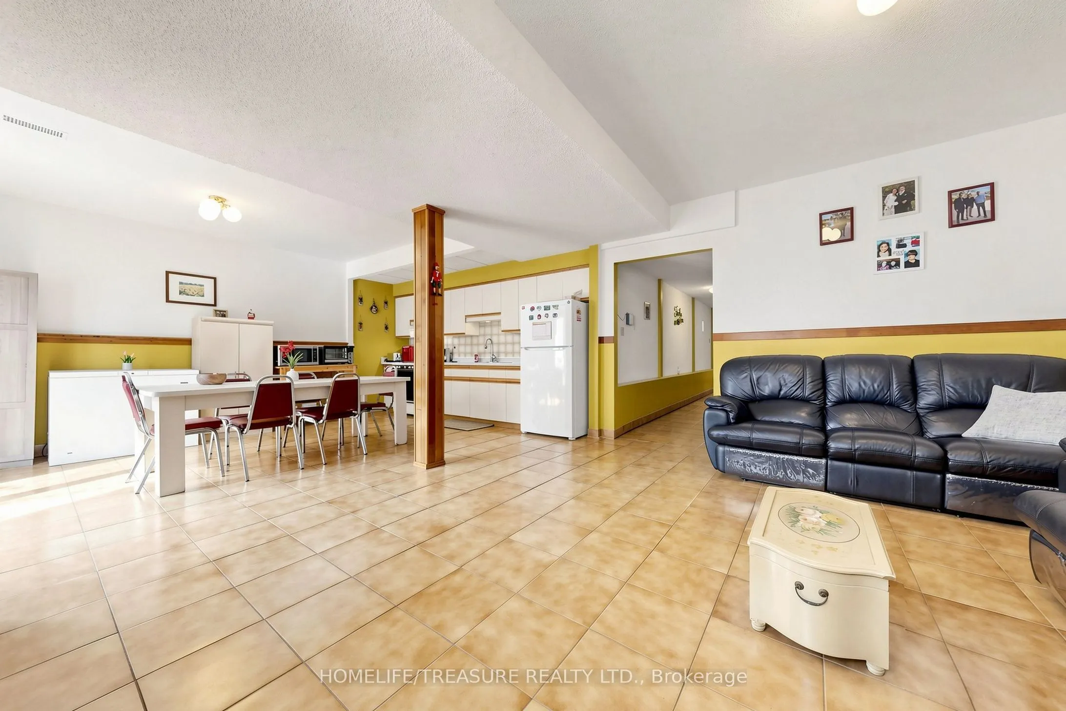 4304 Curia Crescent