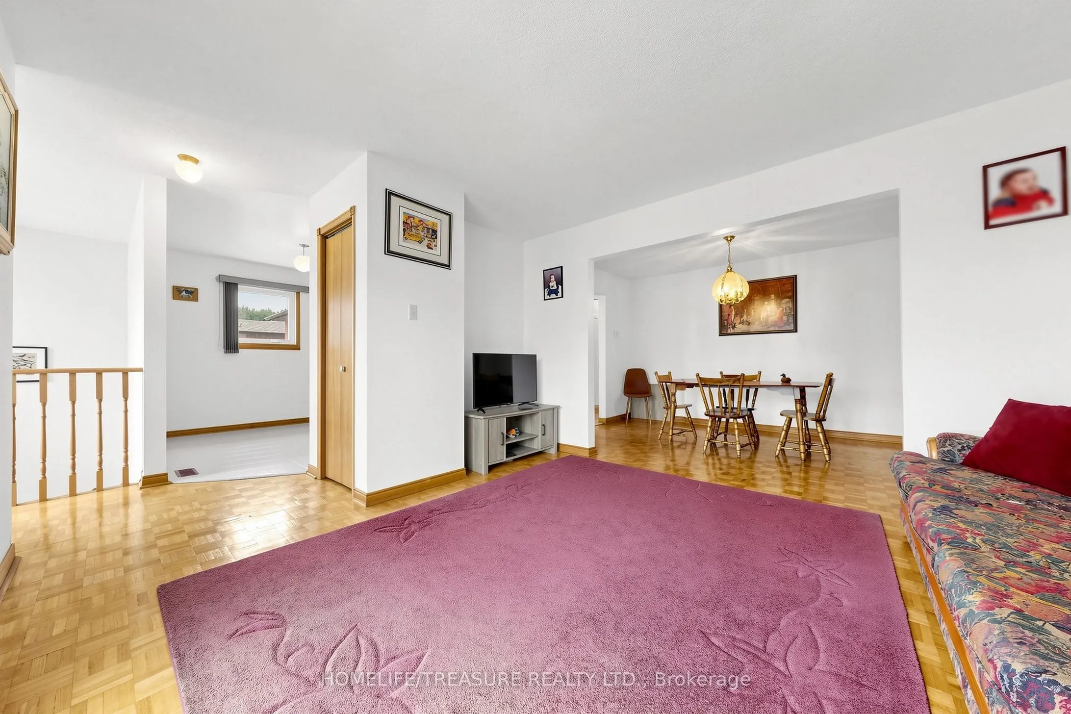 4304 Curia Crescent