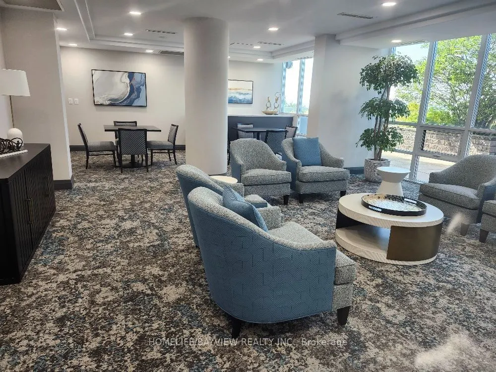 1900 Lake Shore Boulevard W #404