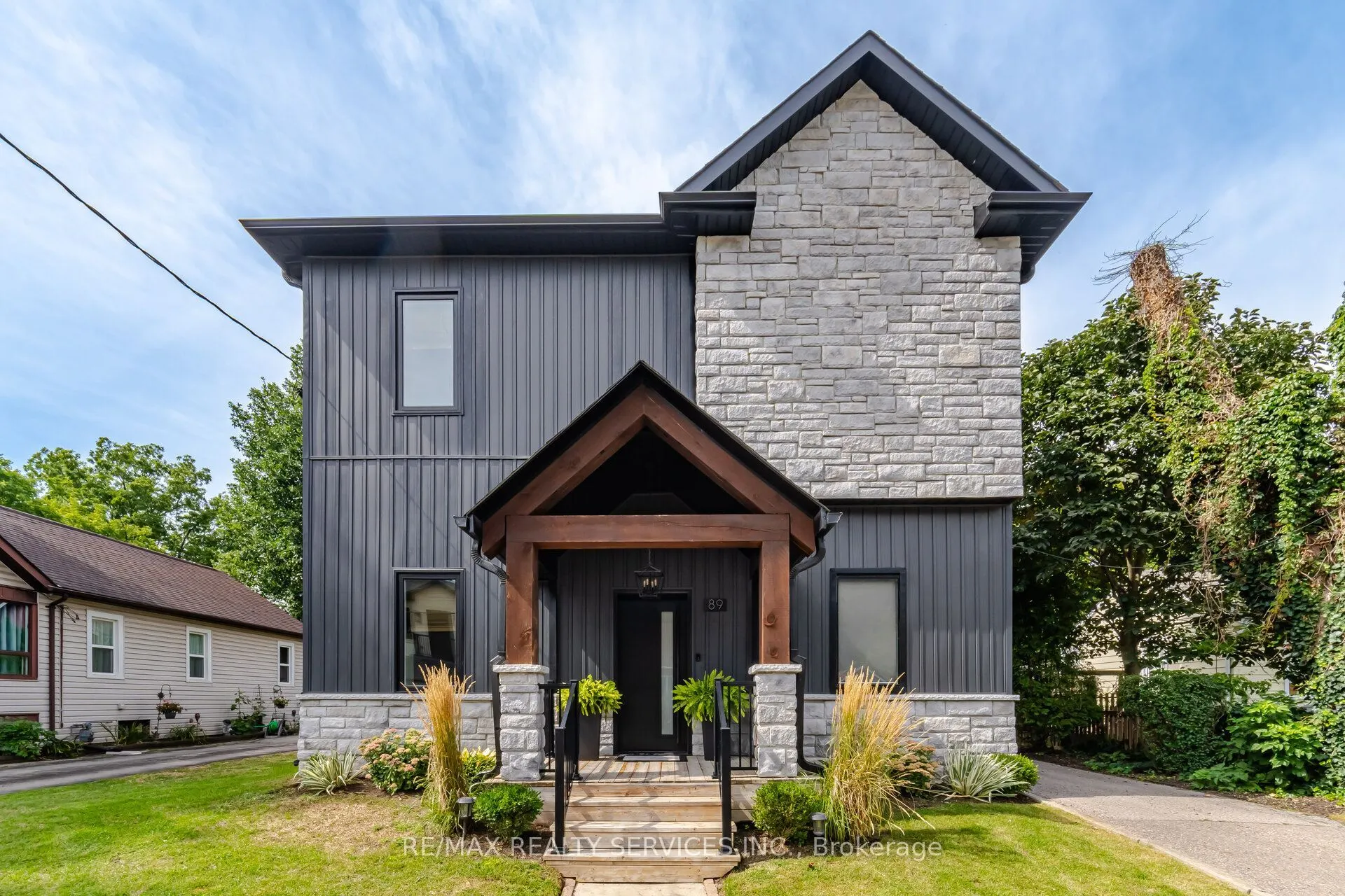89 Willow Street