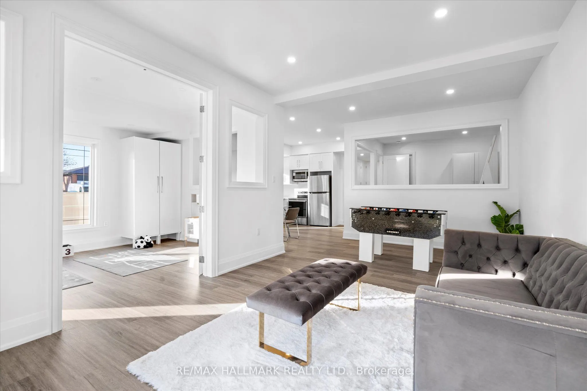 27 Antonio Court #1B