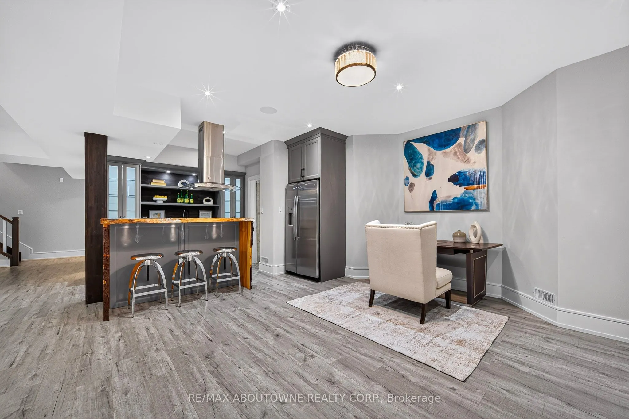 408 Seabourne Drive