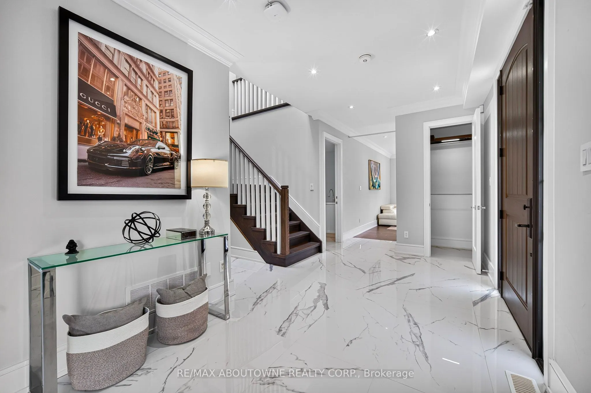 408 Seabourne Drive