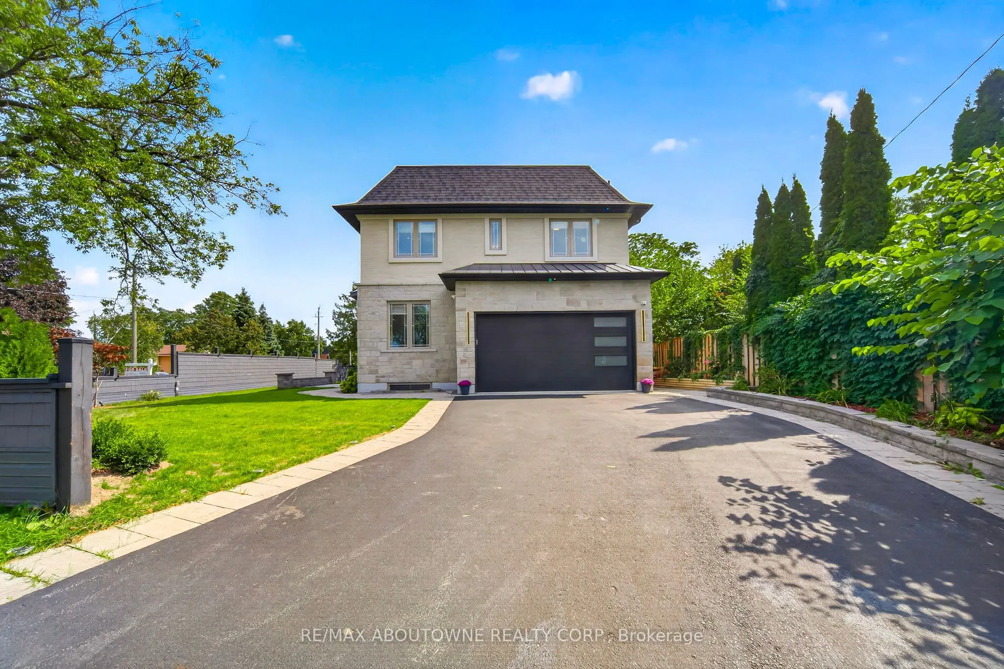 408 Seabourne Drive