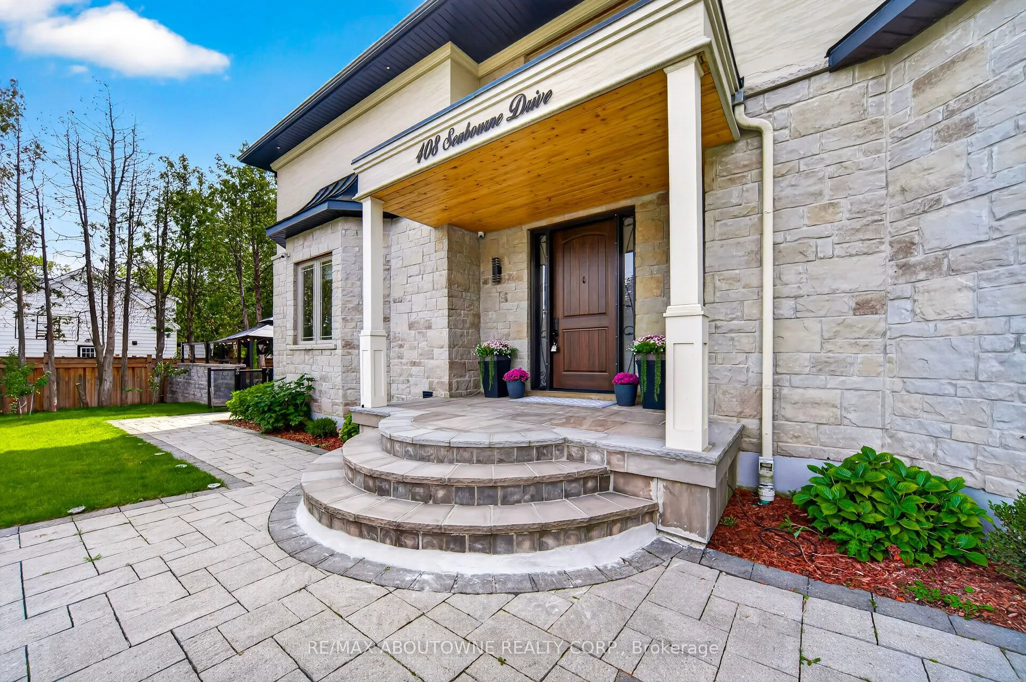 408 Seabourne Drive