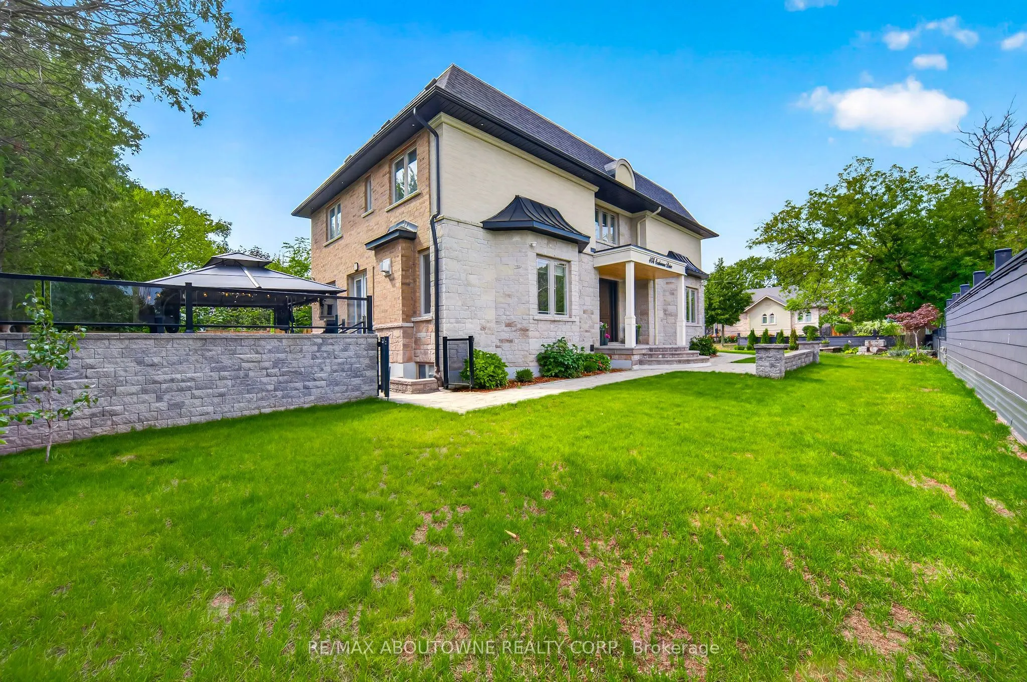 408 Seabourne Drive
