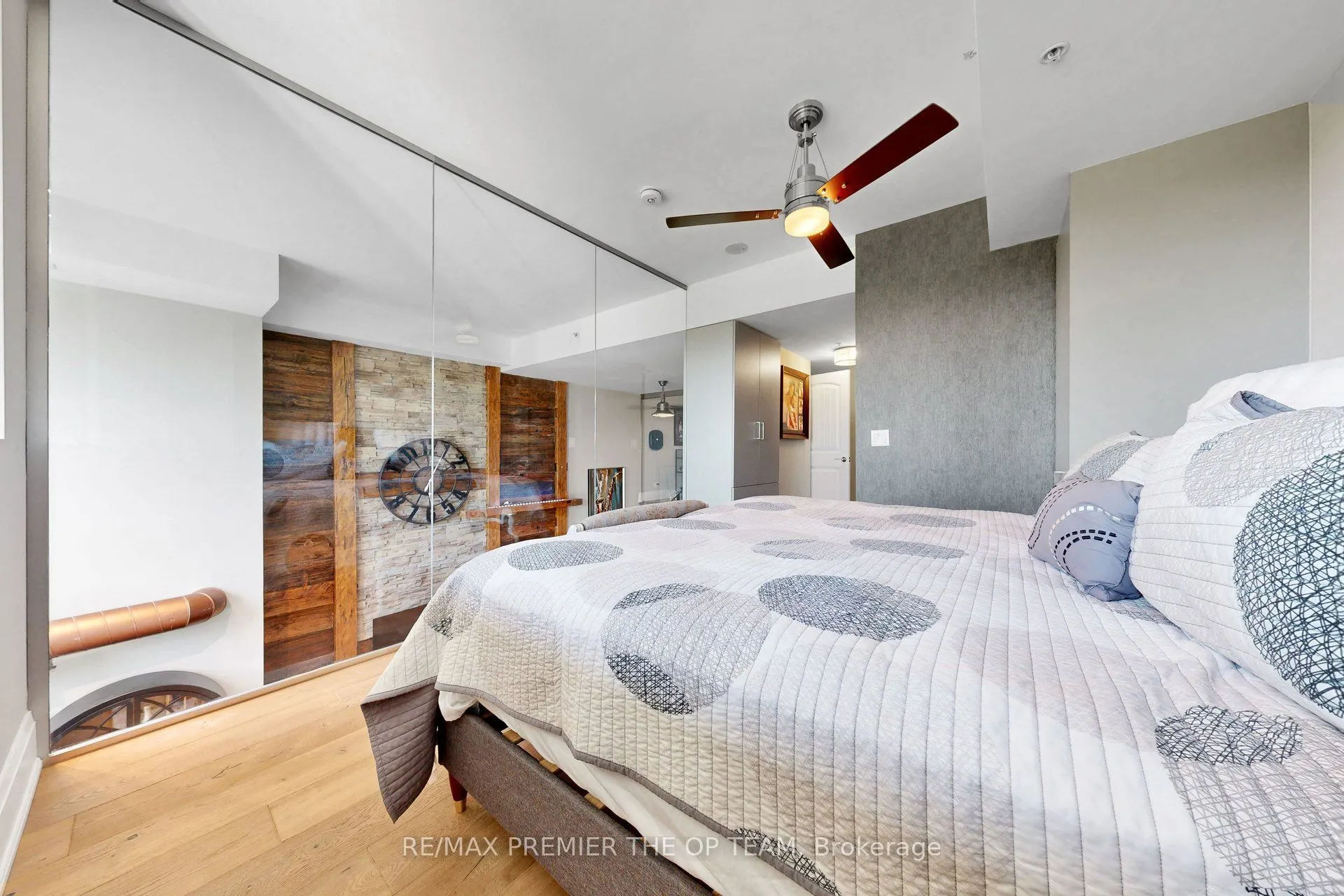45 Yorkland Boulevard #105