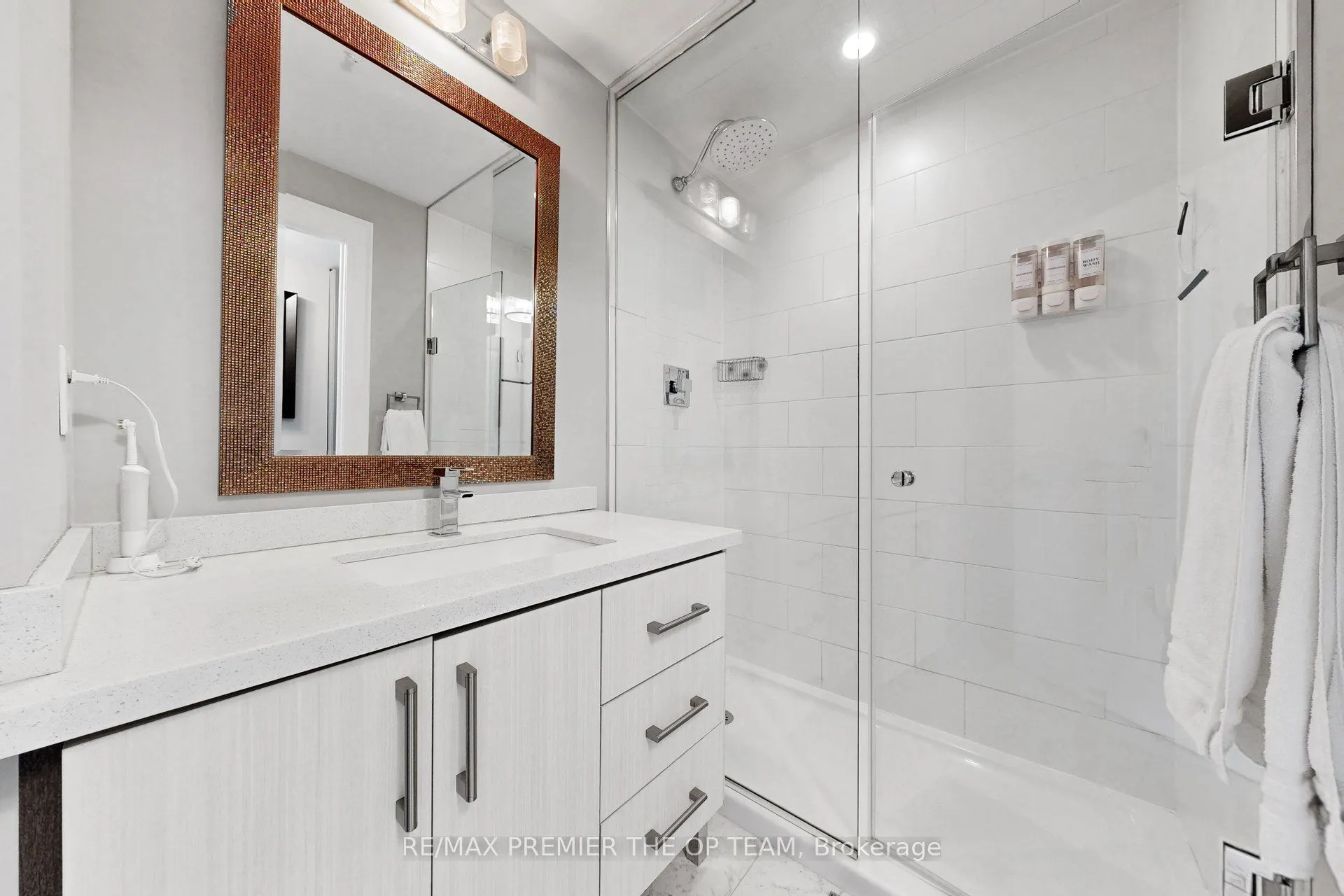 45 Yorkland Boulevard #105