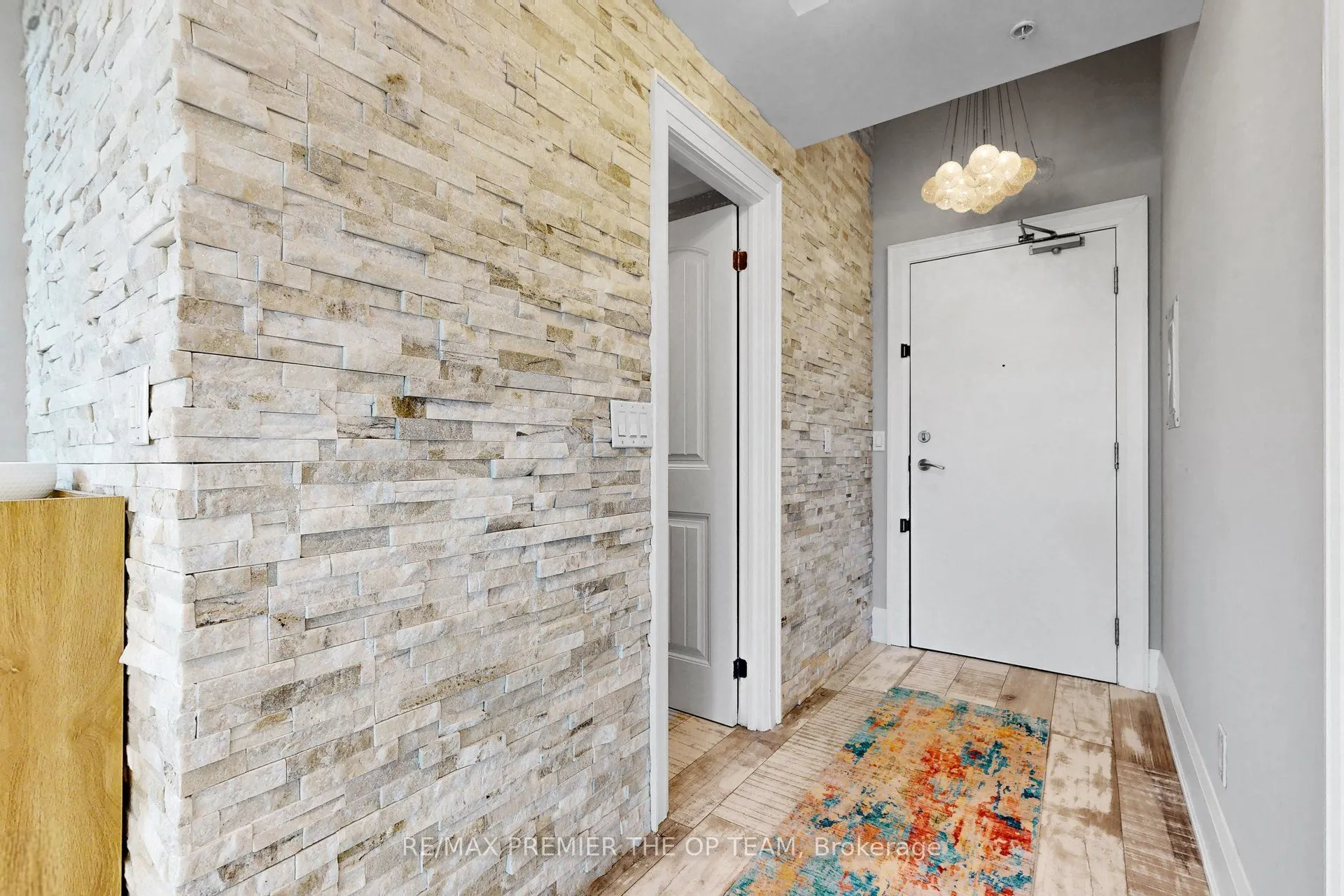 45 Yorkland Boulevard #105