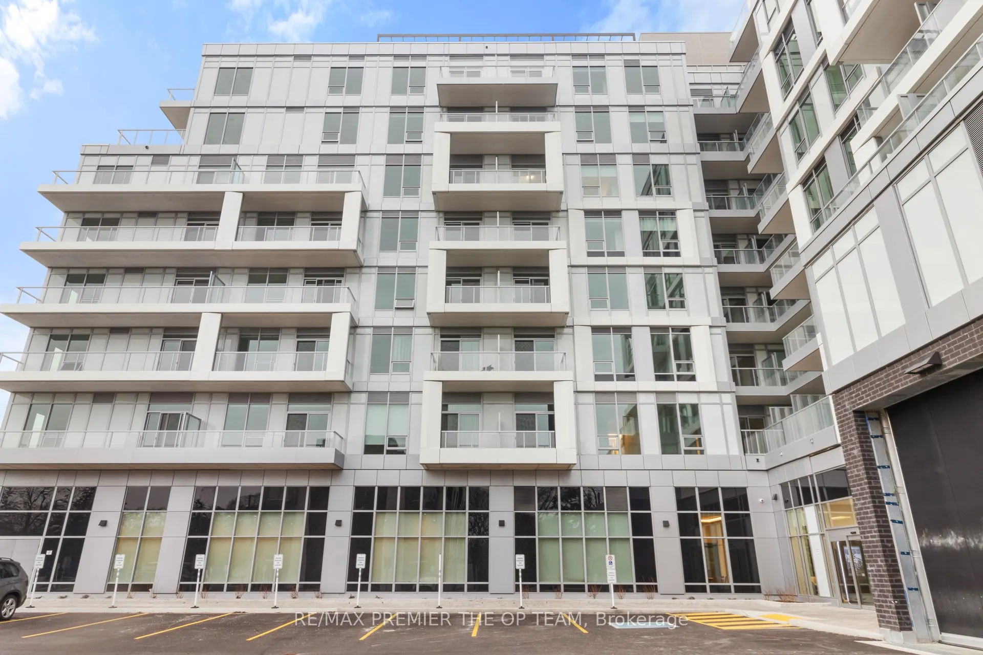 500 Plains Road E #204