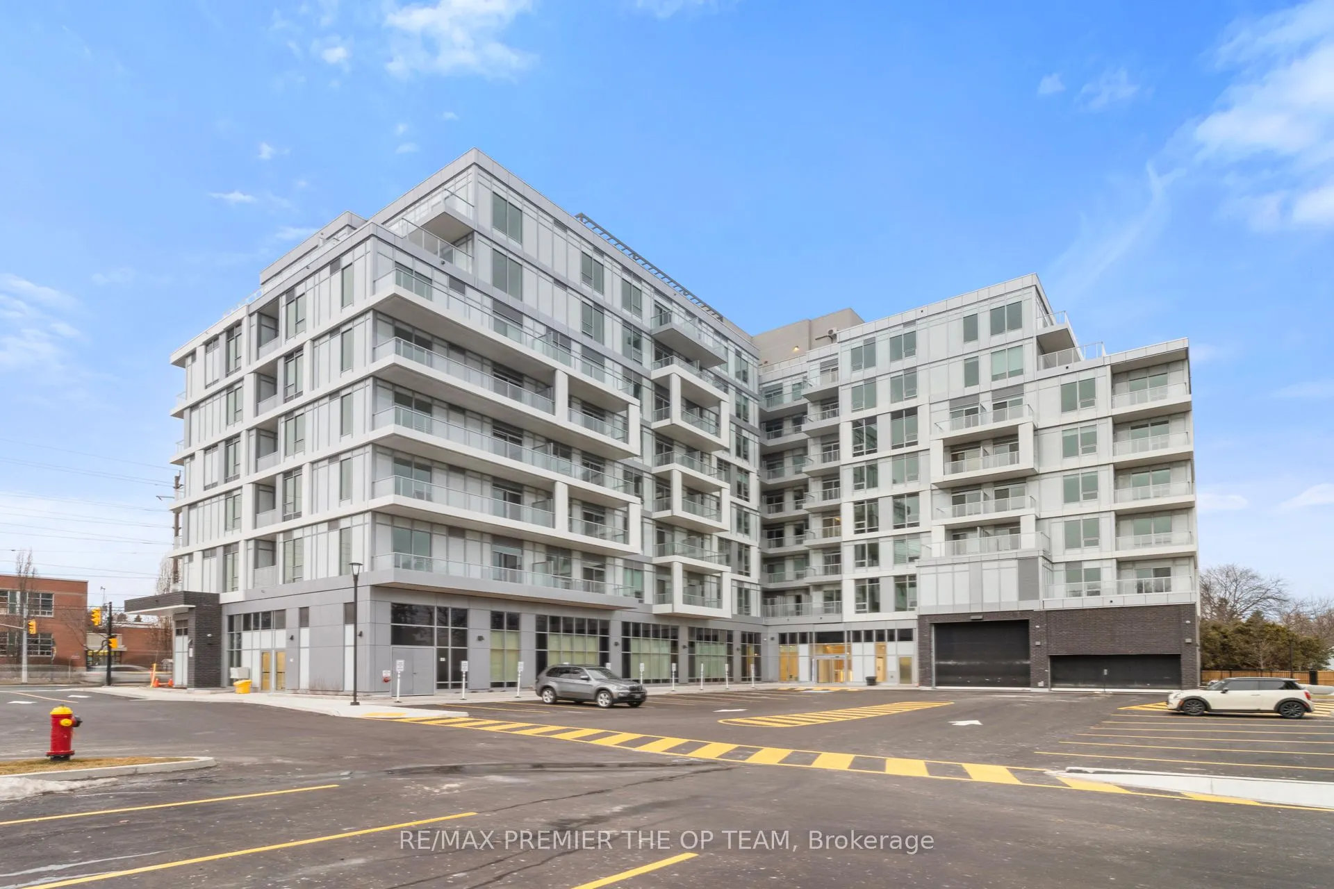 500 Plains Road E #204