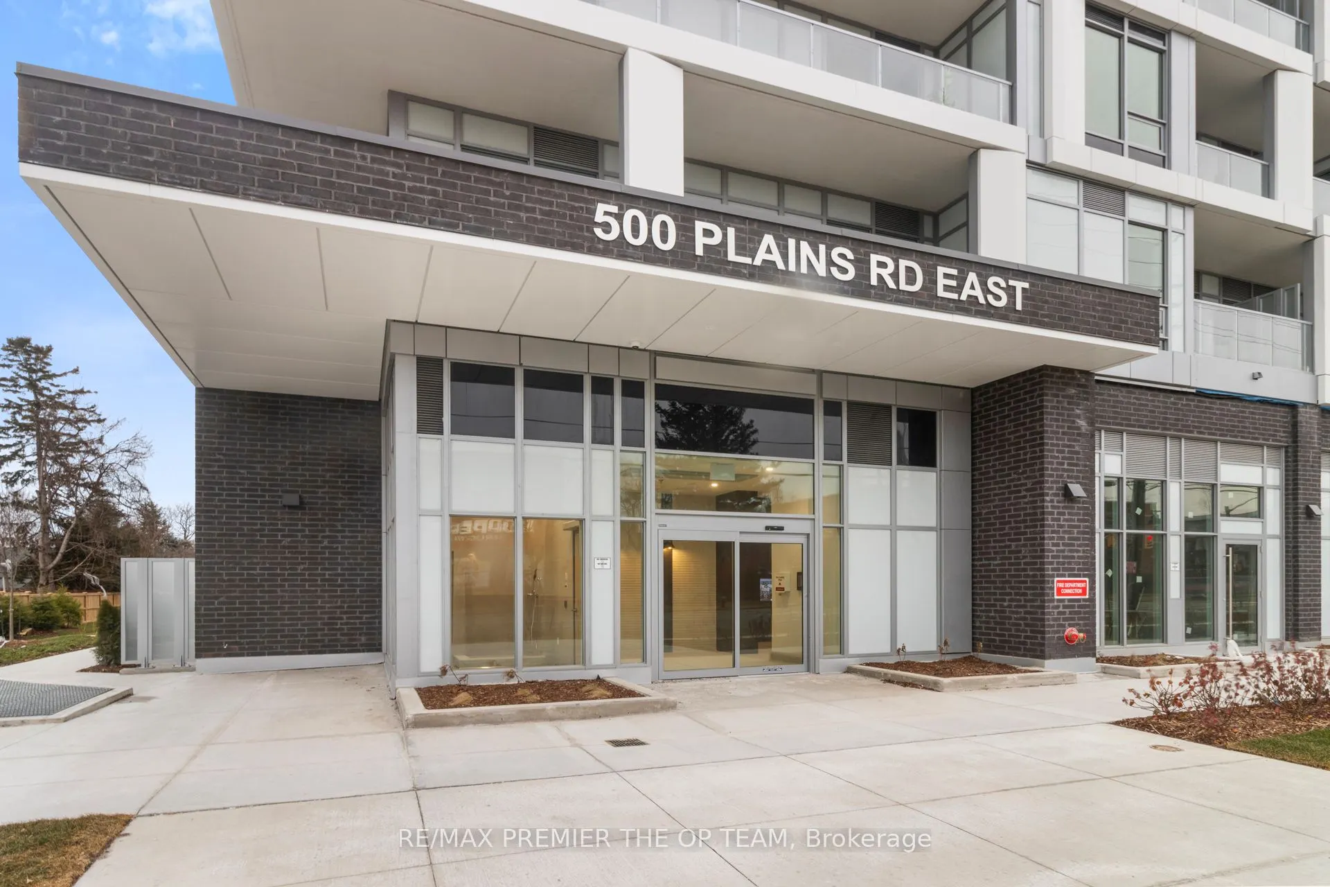 500 Plains Road E #204