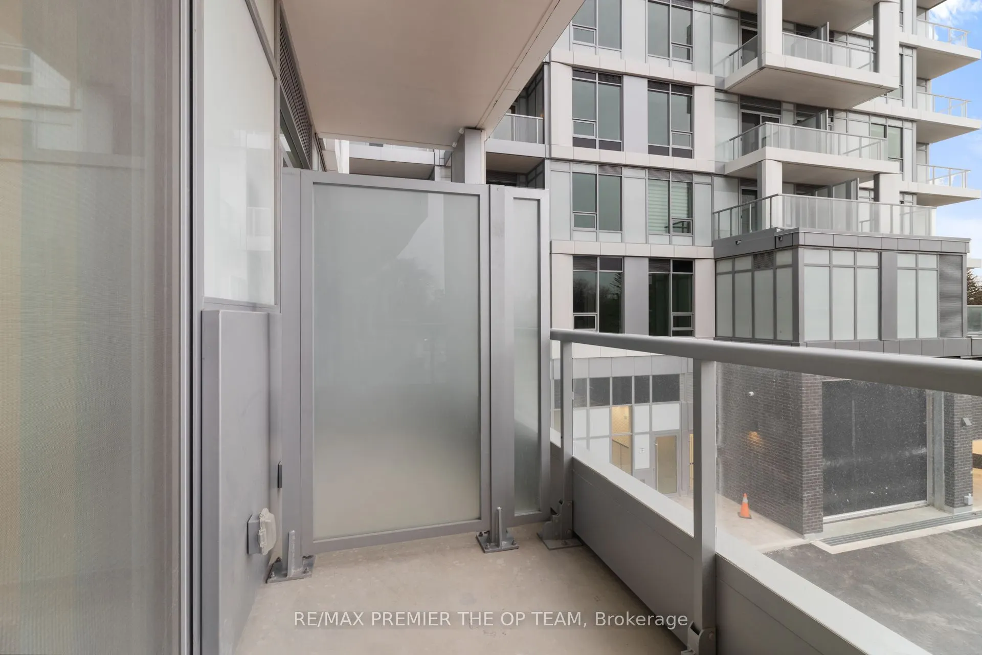 500 Plains Road E #204