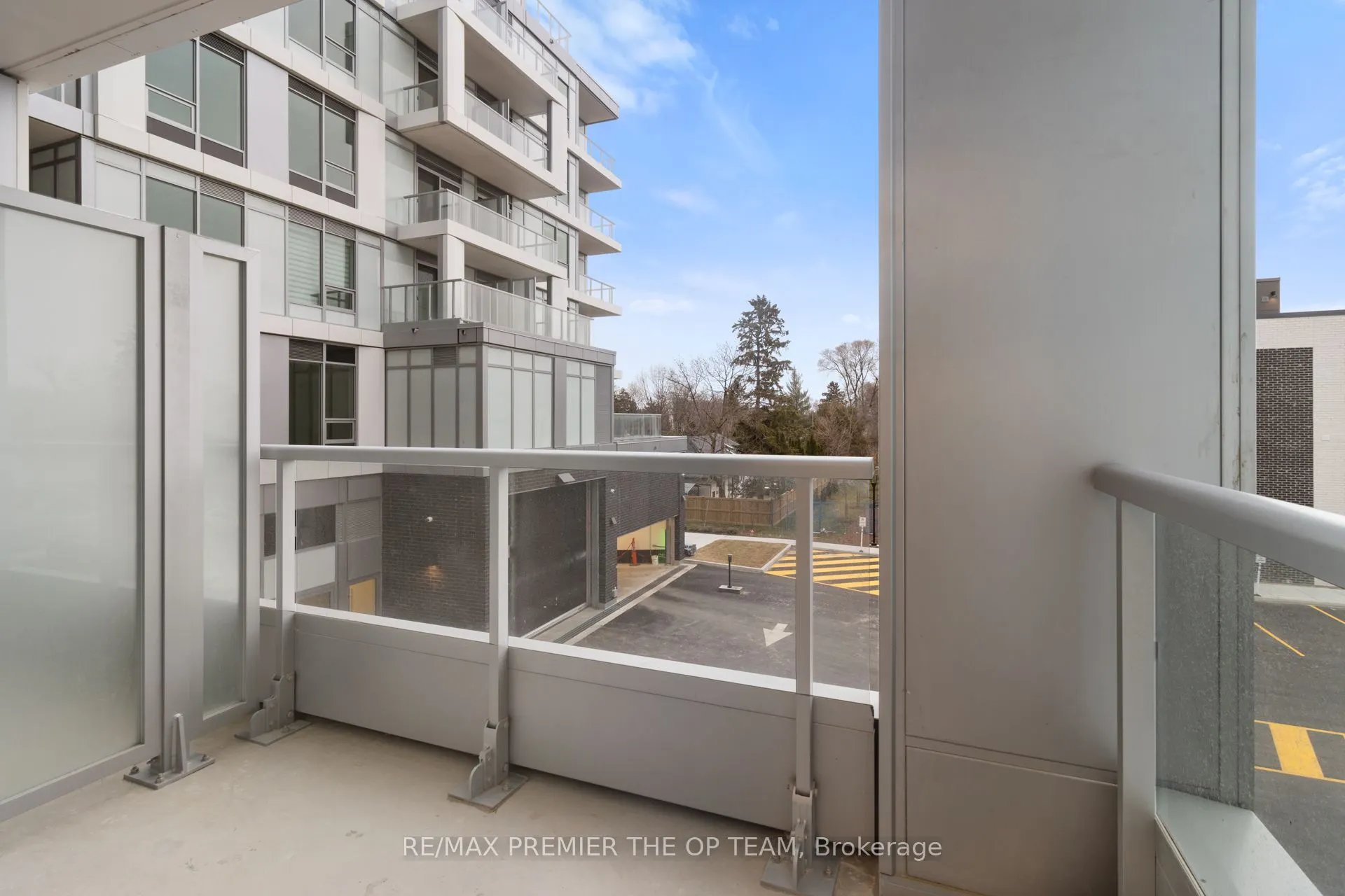 500 Plains Road E #204