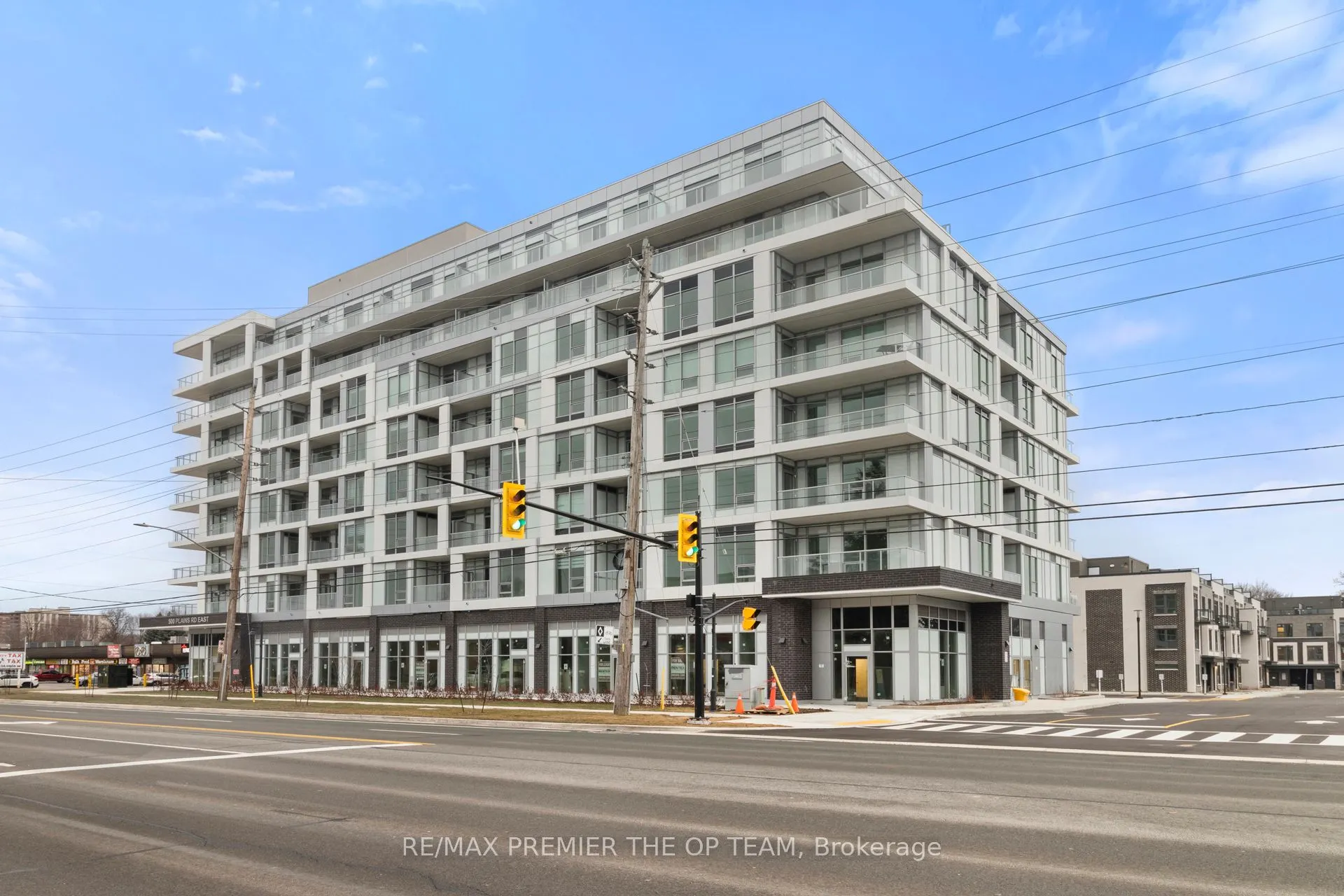 500 Plains Road E #204