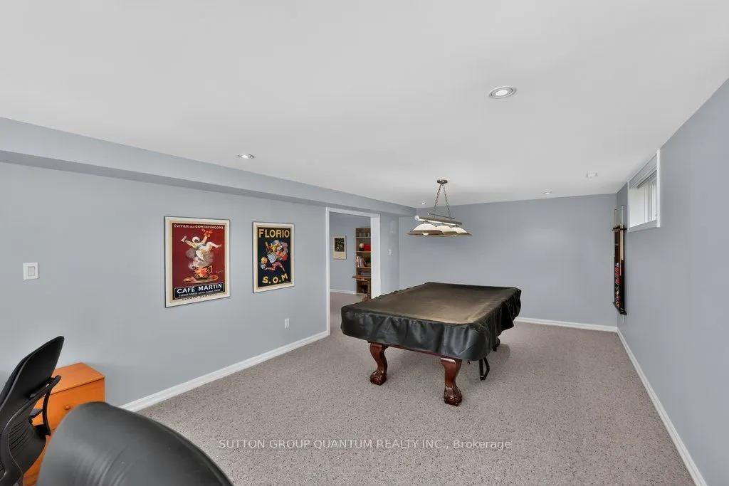1526 Green Glade