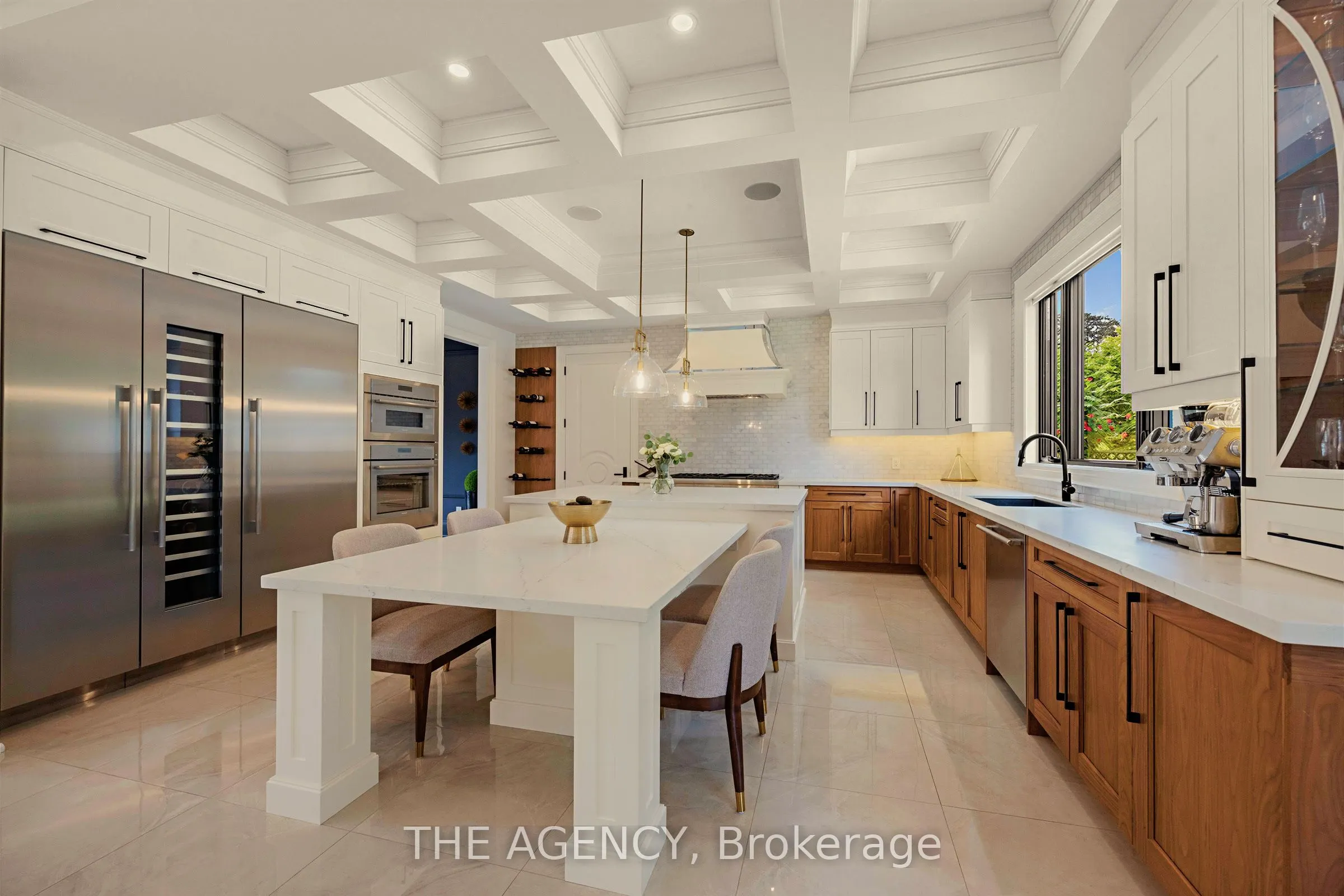 1529 Venetia Drive
