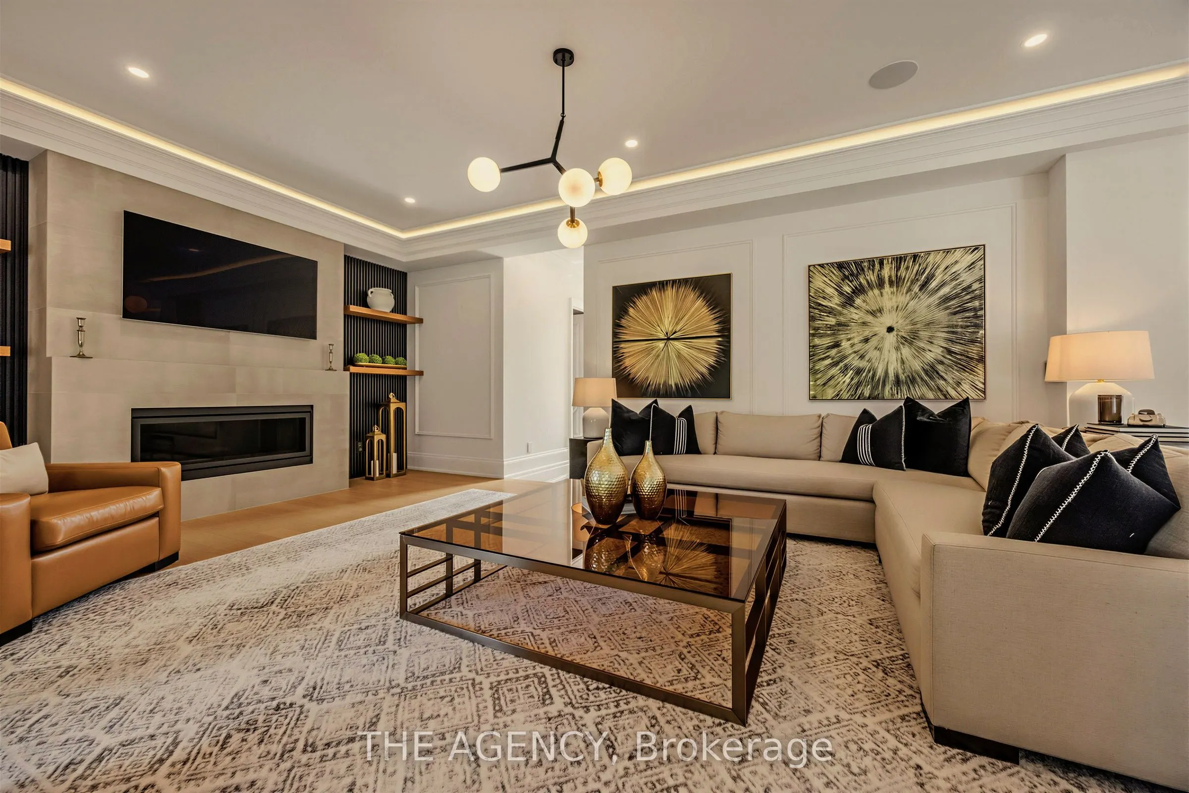 1529 Venetia Drive