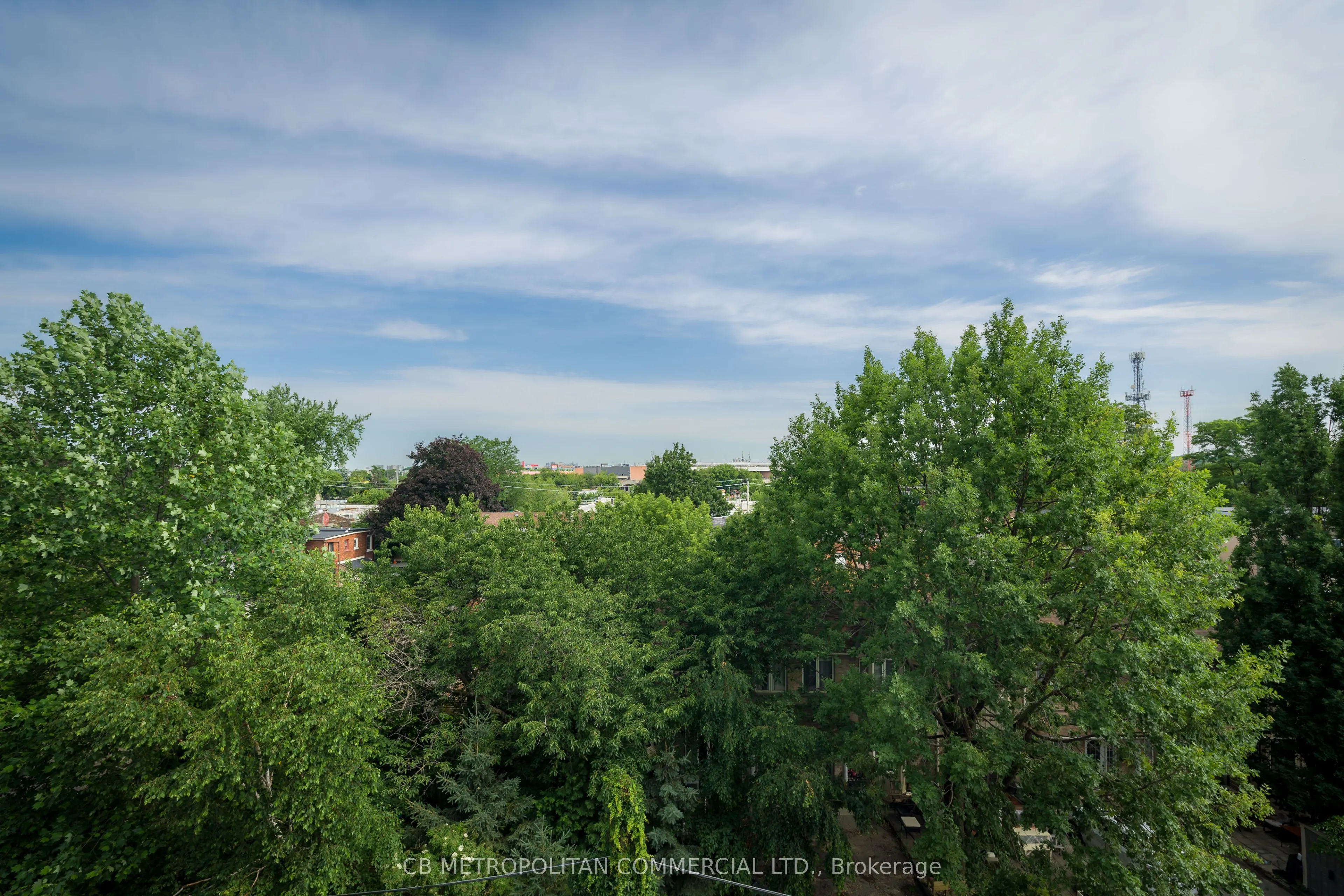 2946 Dundas Street West Street W #409