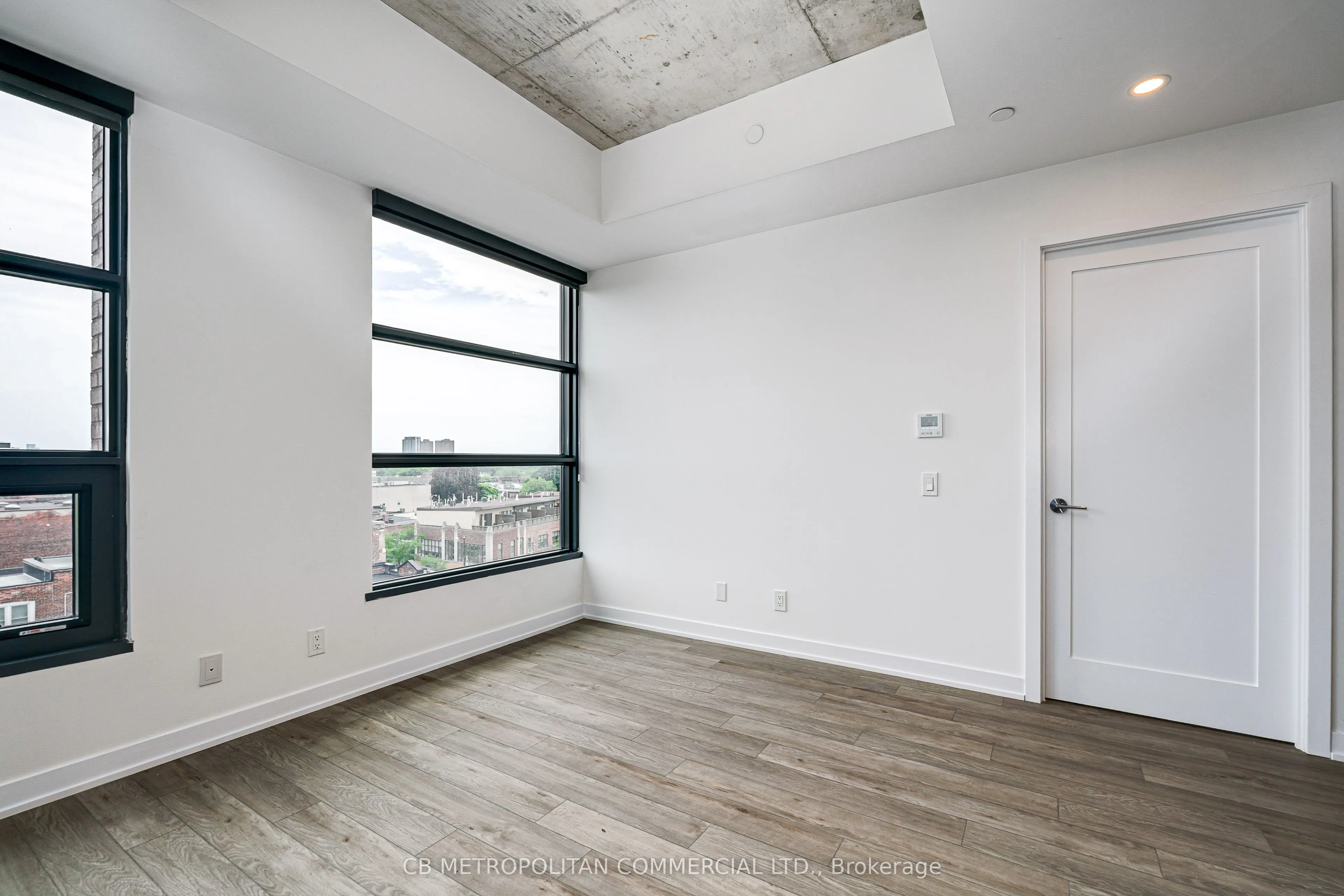 2946 Dundas Street West Street W #510