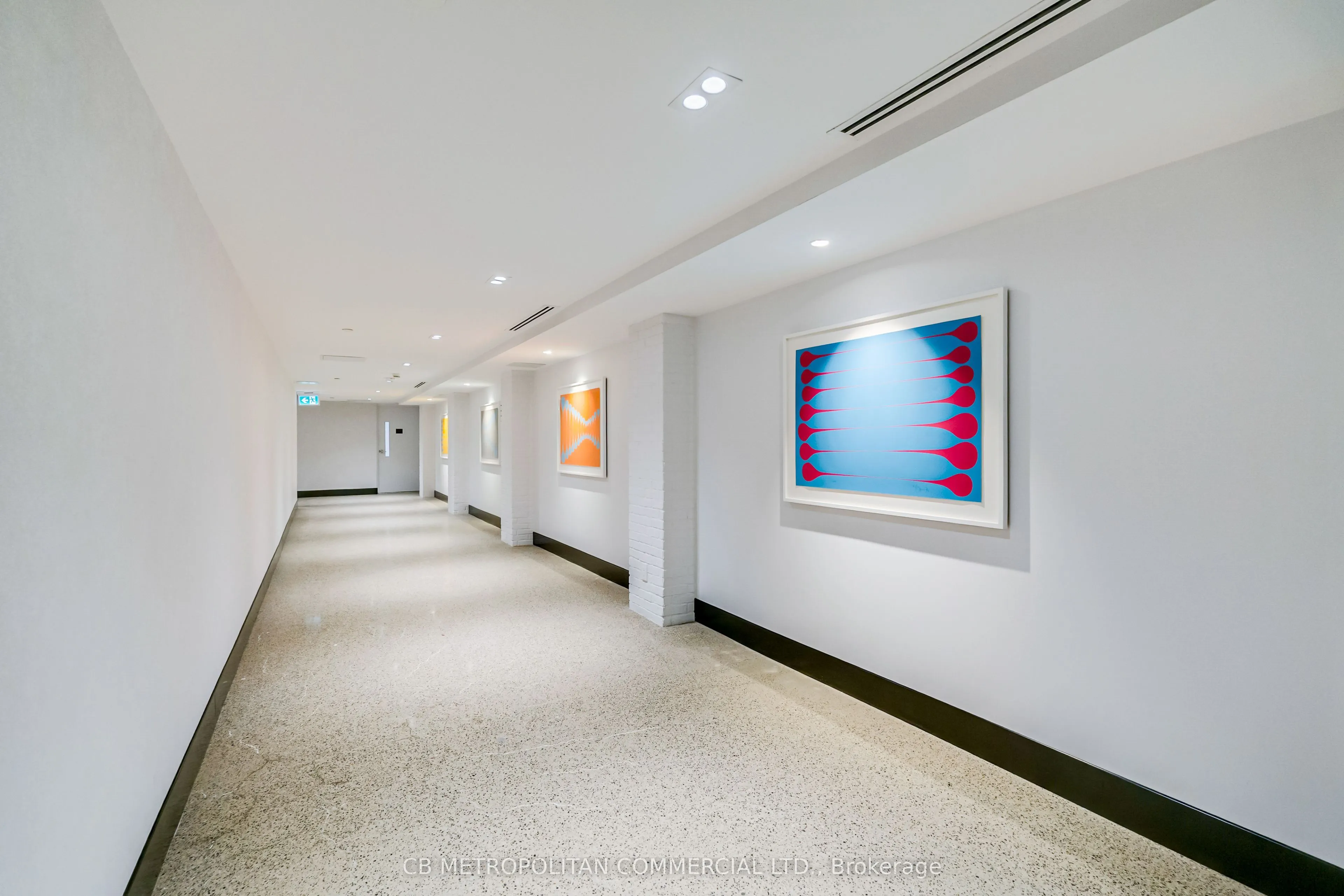 2946 Dundas Street West Street W #510