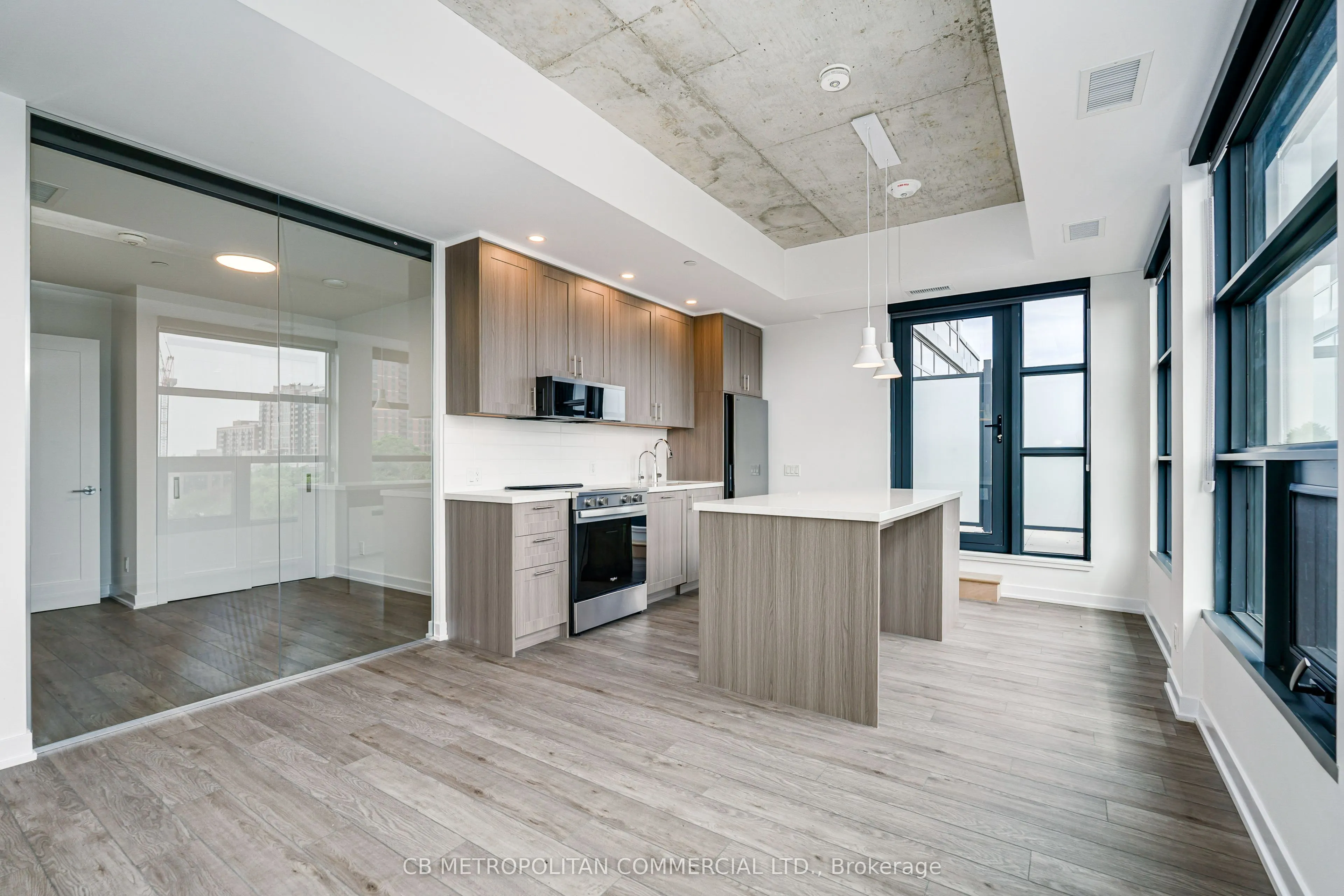 2946 Dundas Street West Street W #510