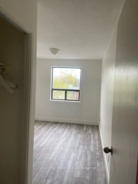 3358 Lake Shore Boulevard W #Unit B