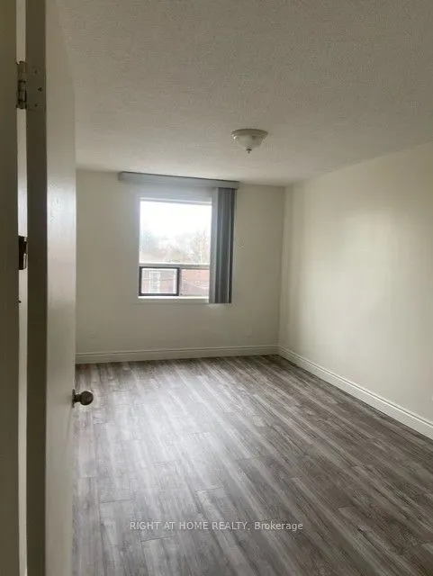 3358 Lake Shore Boulevard W #Unit B
