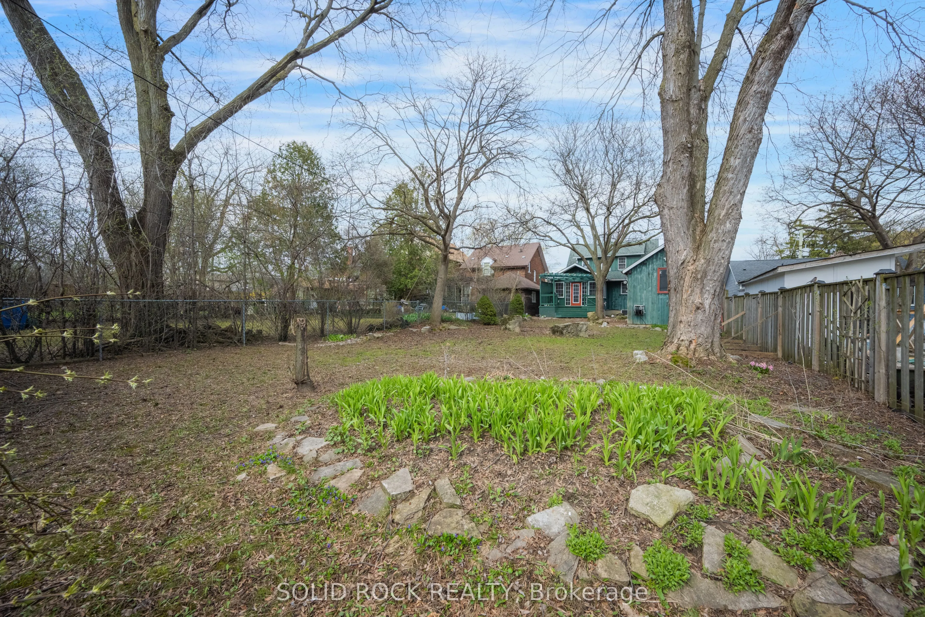 117 Mill Street S
