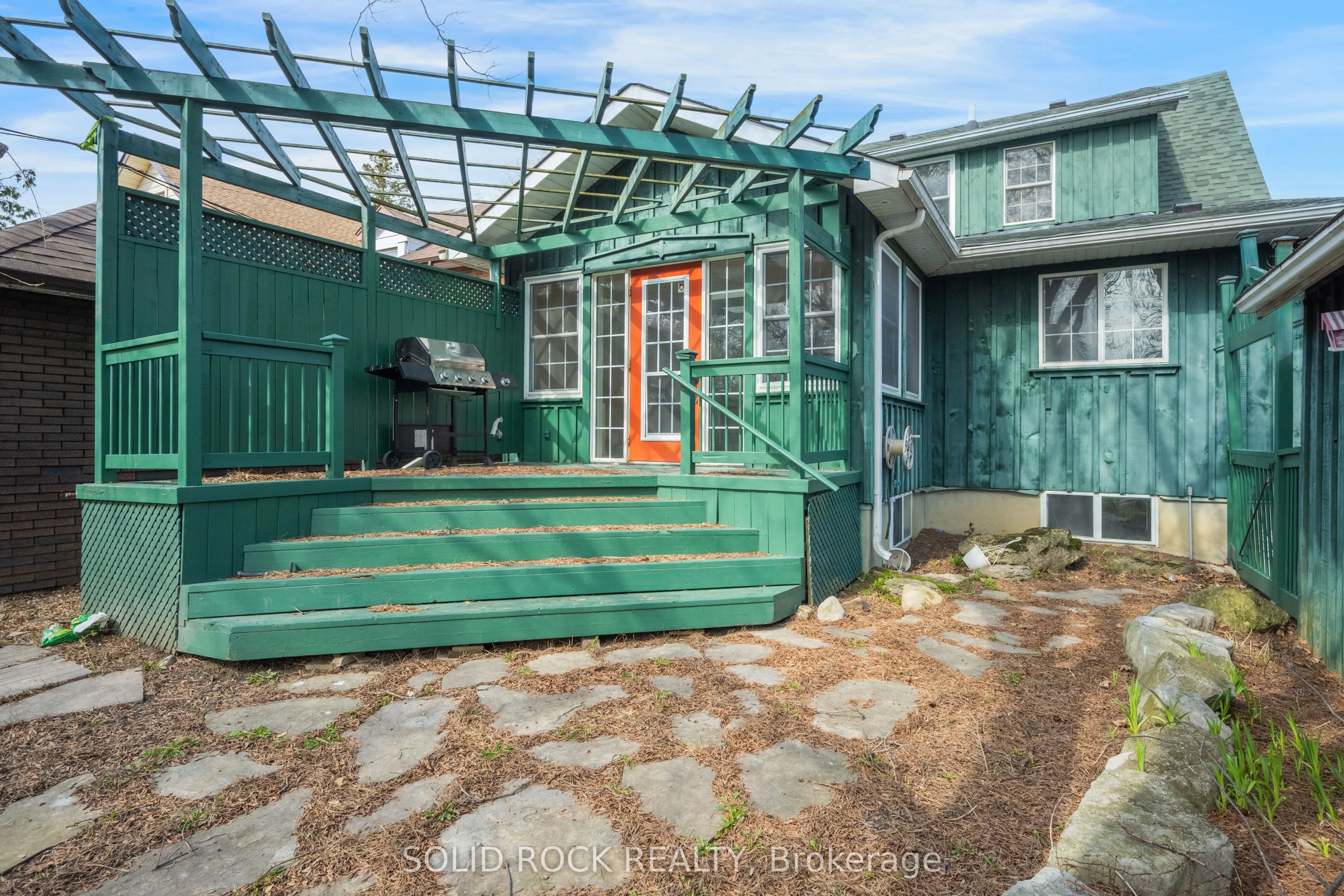 117 Mill Street S
