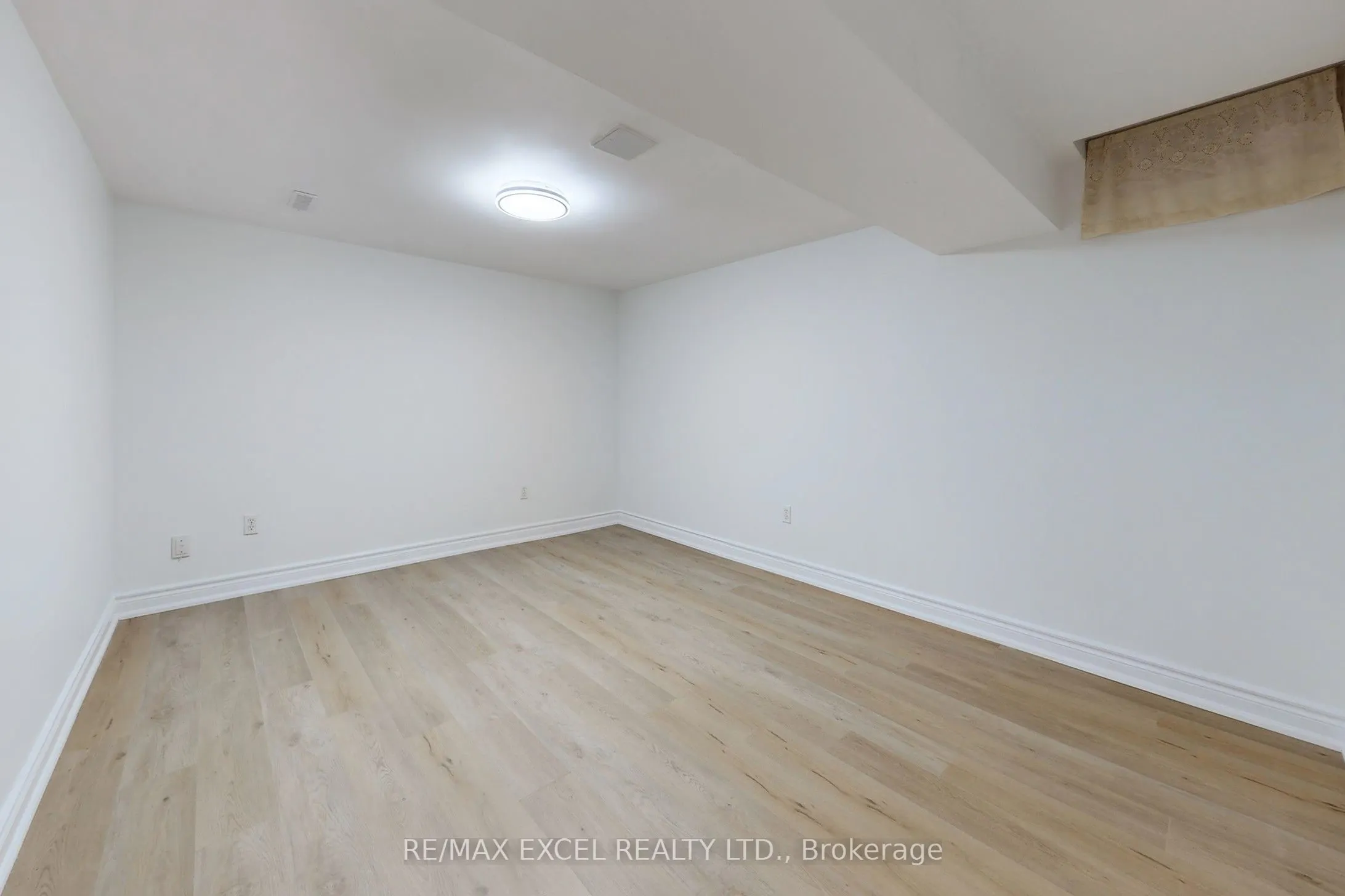 4388 Guildwood Way