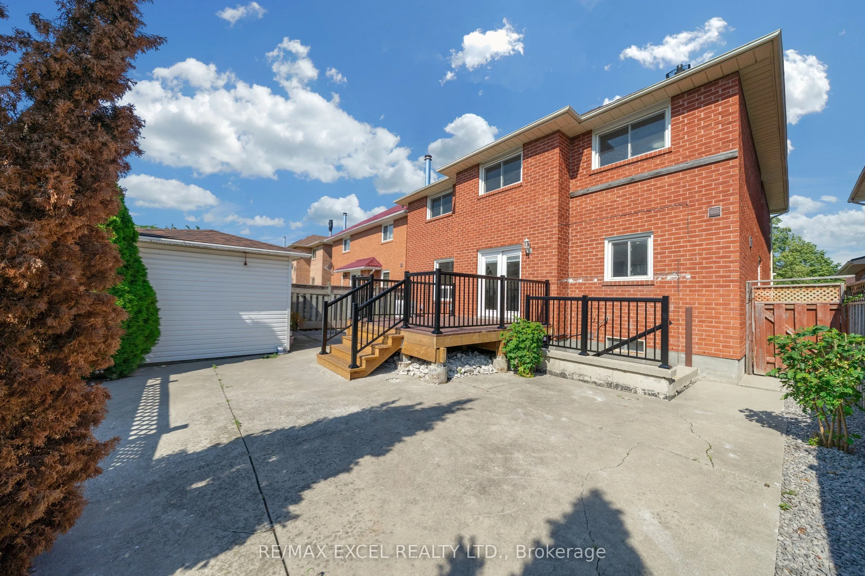 4388 Guildwood Way