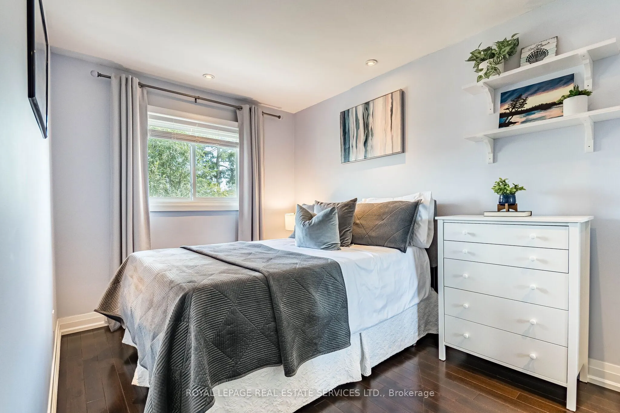 1192 Flagship Drive