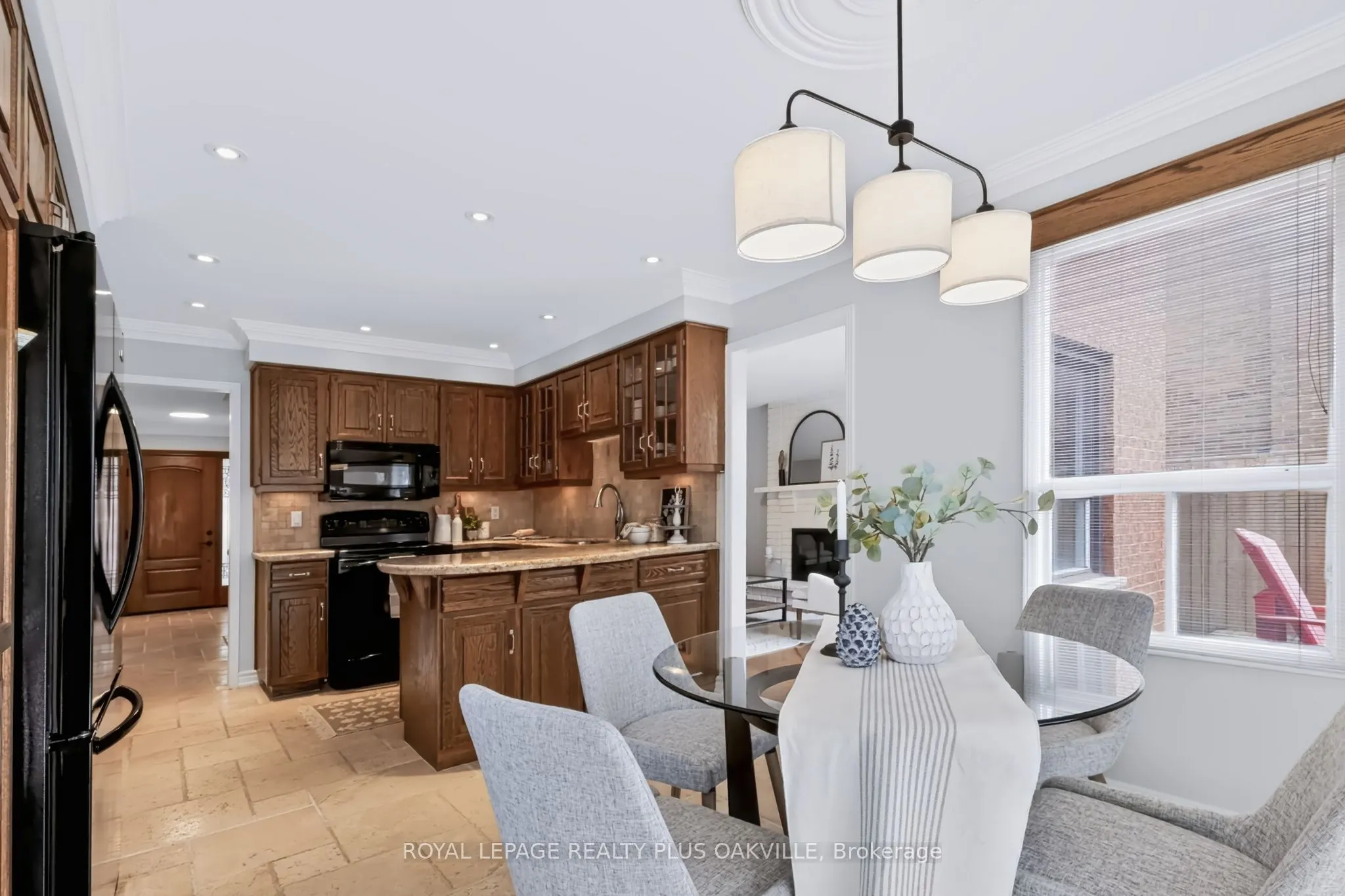 279 Hickory Circle