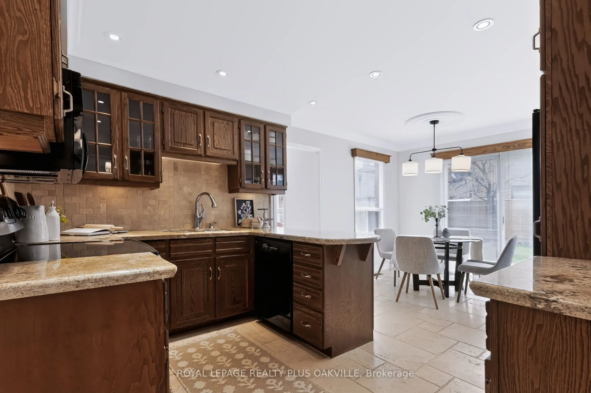 279 Hickory Circle